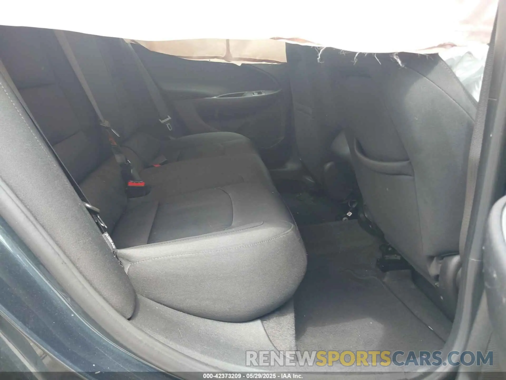 8 Photograph of a damaged car 1G1ZB5ST7MF014480 CHEVROLET MALIBU 2021