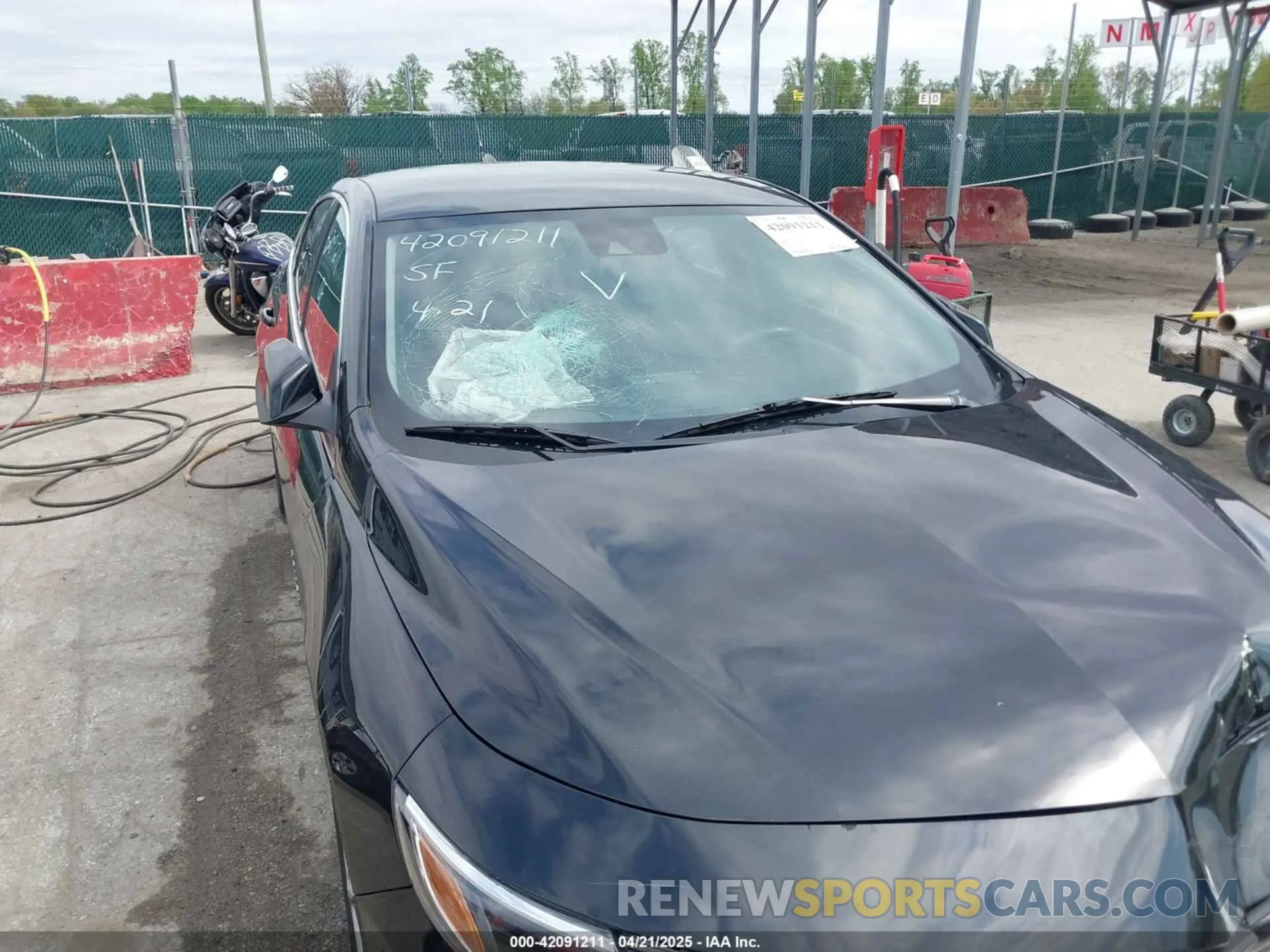 17 Photograph of a damaged car 1G1ZB5ST7MF040030 CHEVROLET MALIBU 2021