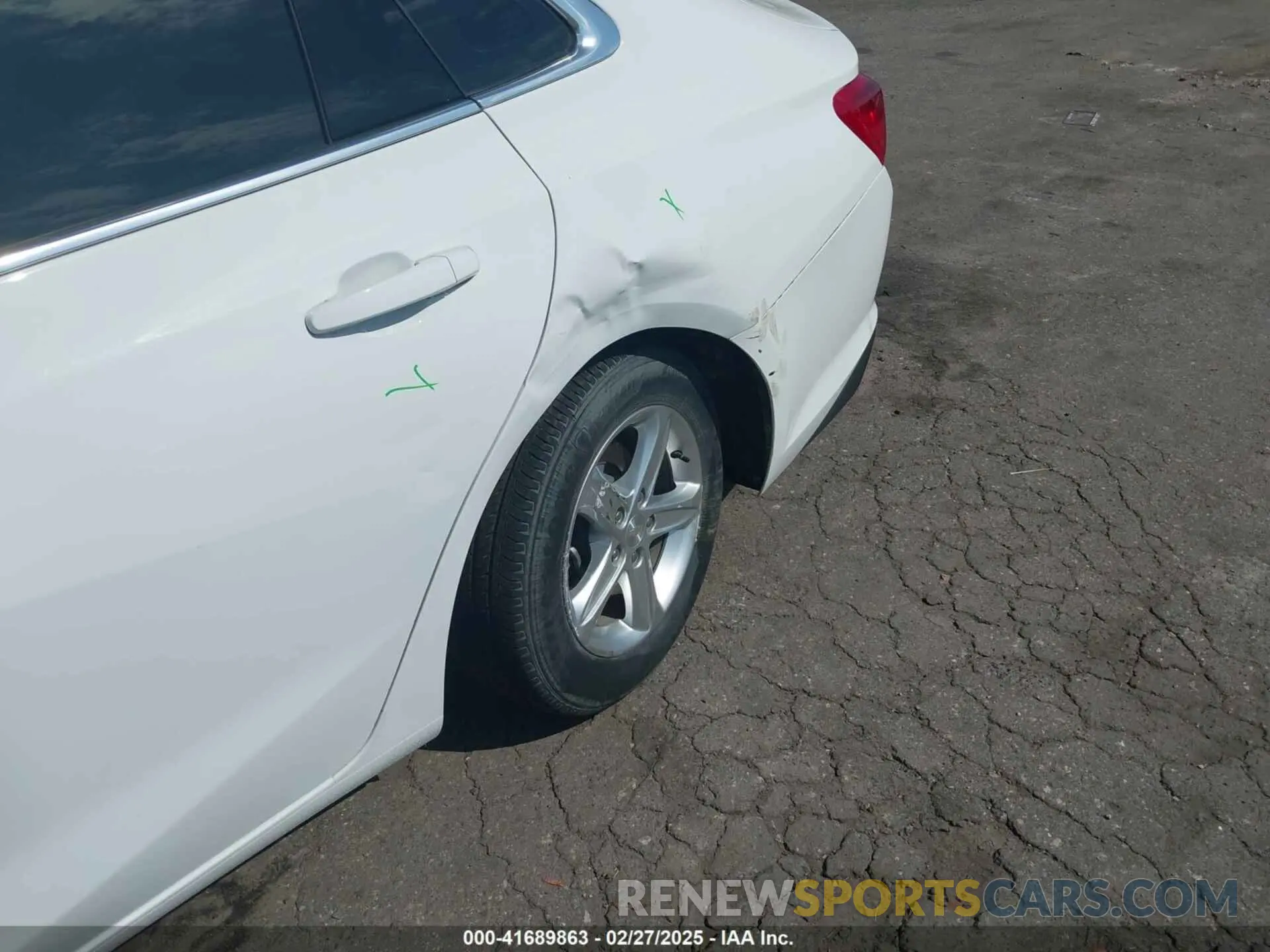 18 Photograph of a damaged car 1G1ZB5ST7MF089731 CHEVROLET MALIBU 2021