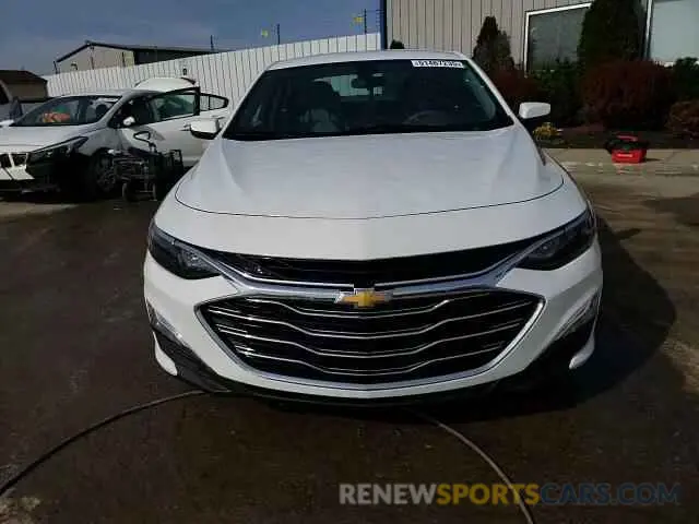 13 Photograph of a damaged car 1G1ZB5STXMF058618 CHEVROLET MALIBU 2021