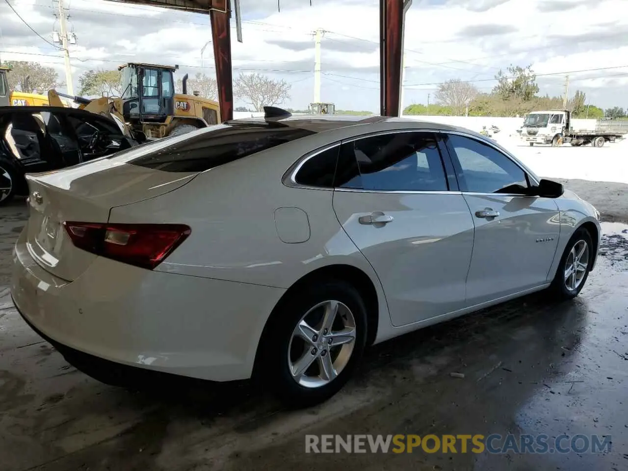 3 Photograph of a damaged car 1G1ZC5ST0MF085470 CHEVROLET MALIBU 2021