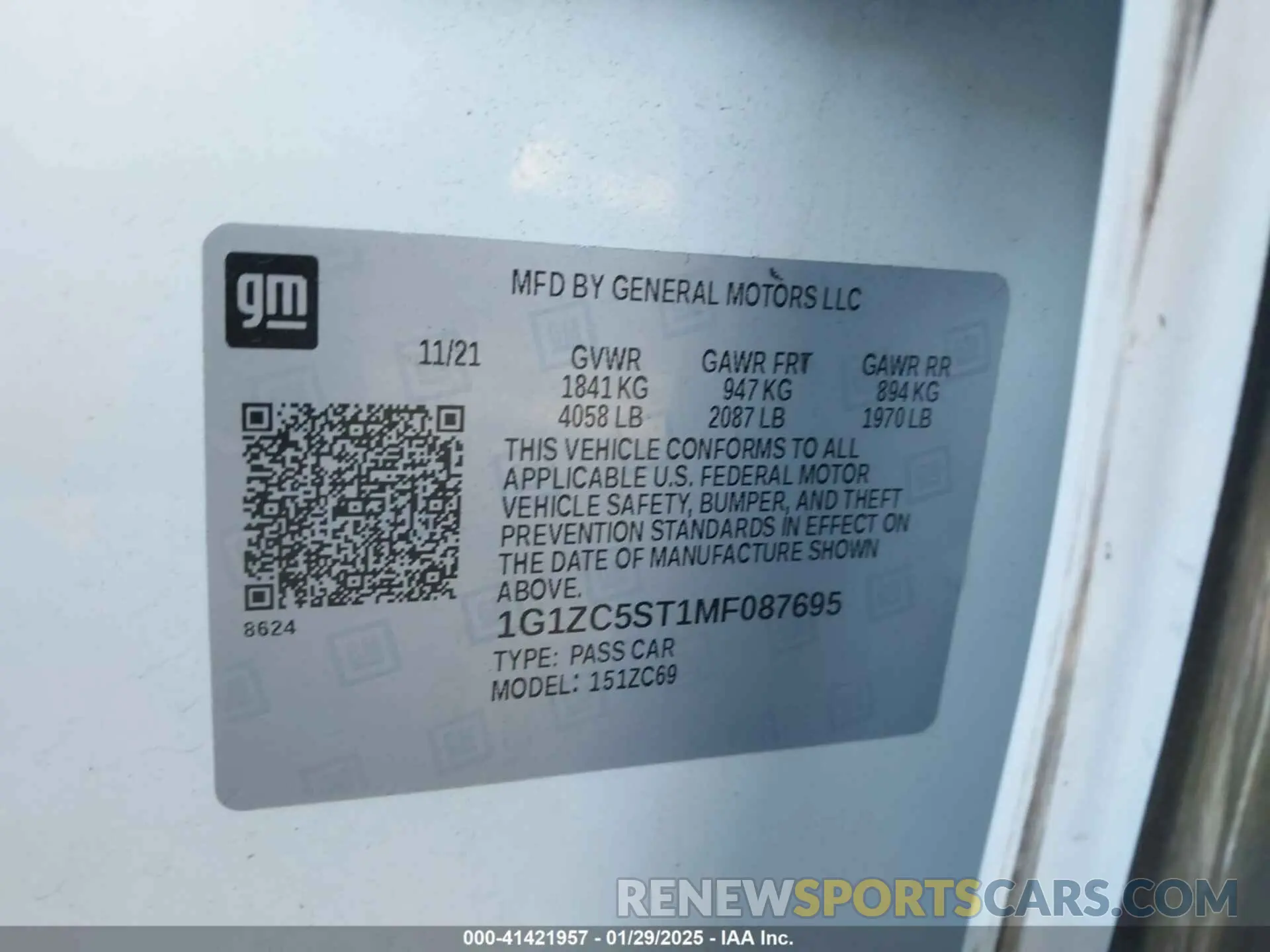 9 Photograph of a damaged car 1G1ZC5ST1MF087695 CHEVROLET MALIBU 2021