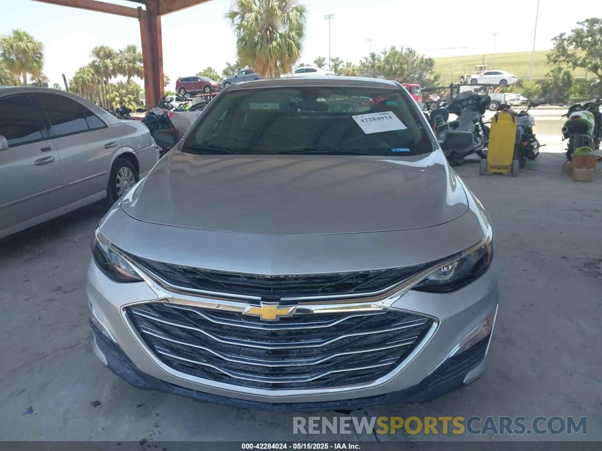 13 Photograph of a damaged car 1G1ZC5ST6MF029808 CHEVROLET MALIBU 2021