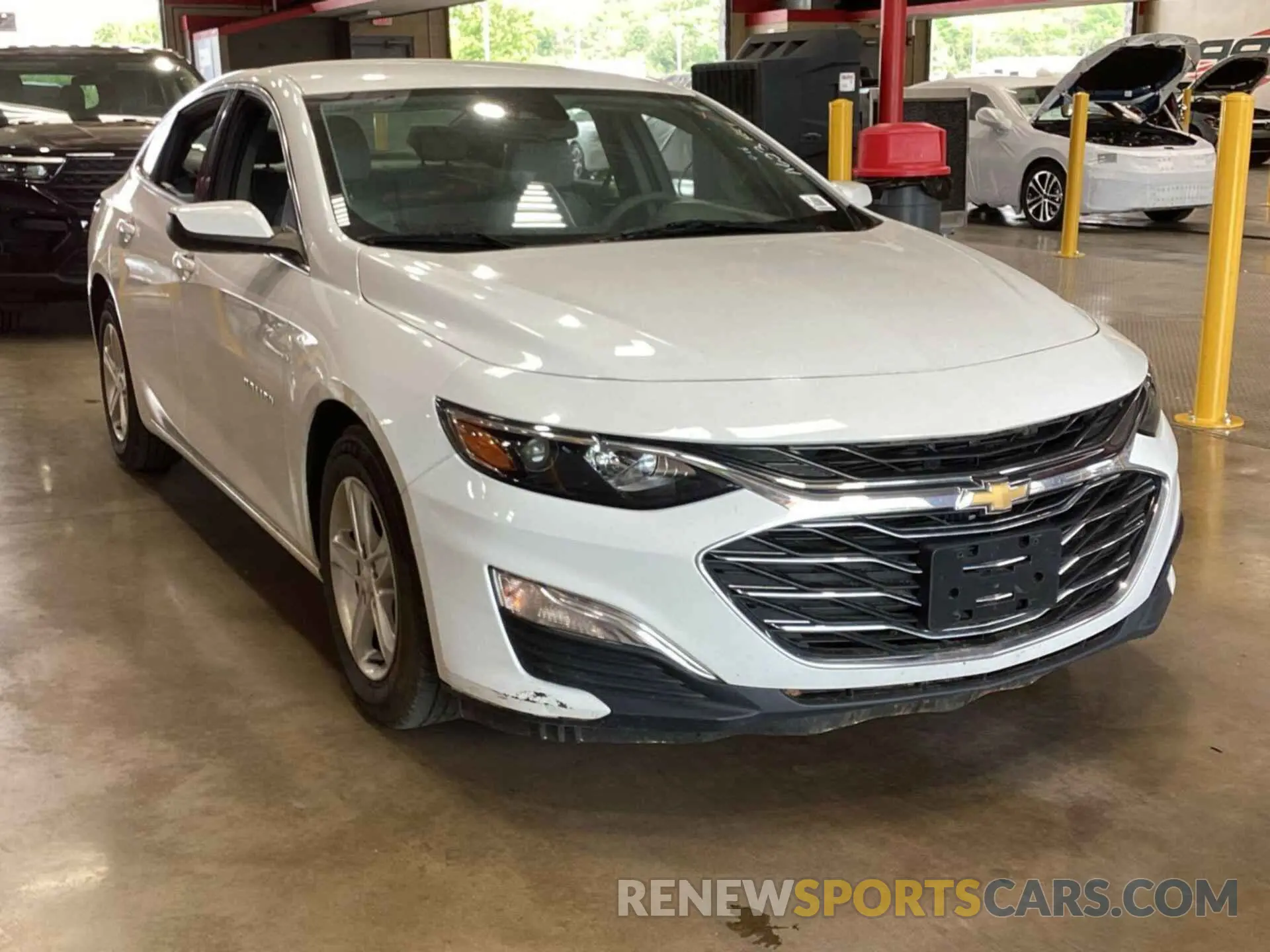 11 Photograph of a damaged car 1G1ZC5ST6MF077776 CHEVROLET MALIBU 2021