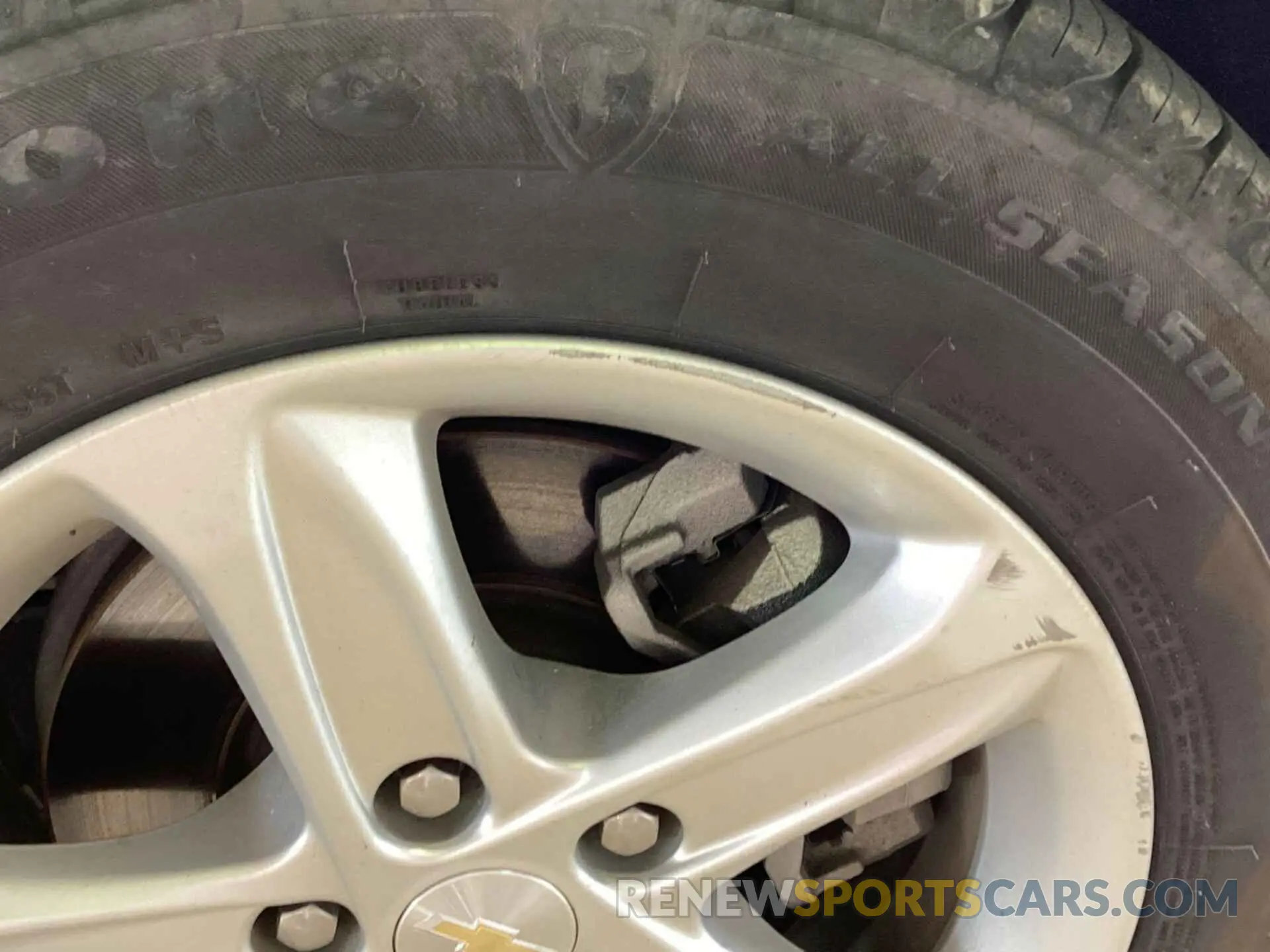 13 Photograph of a damaged car 1G1ZC5ST6MF077776 CHEVROLET MALIBU 2021