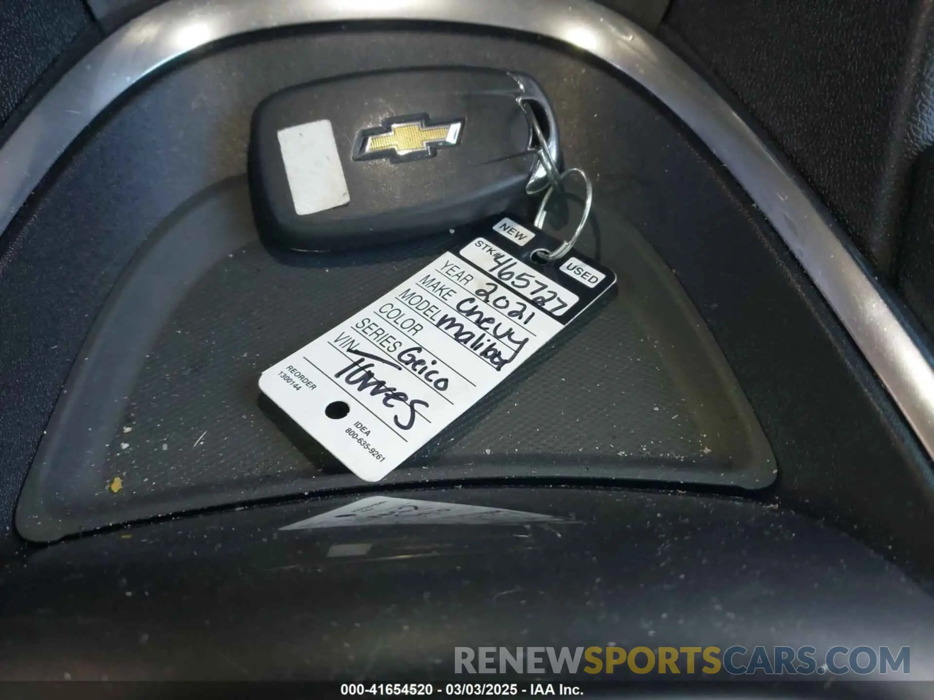 11 Photograph of a damaged car 1G1ZC5ST7MF087006 CHEVROLET MALIBU 2021