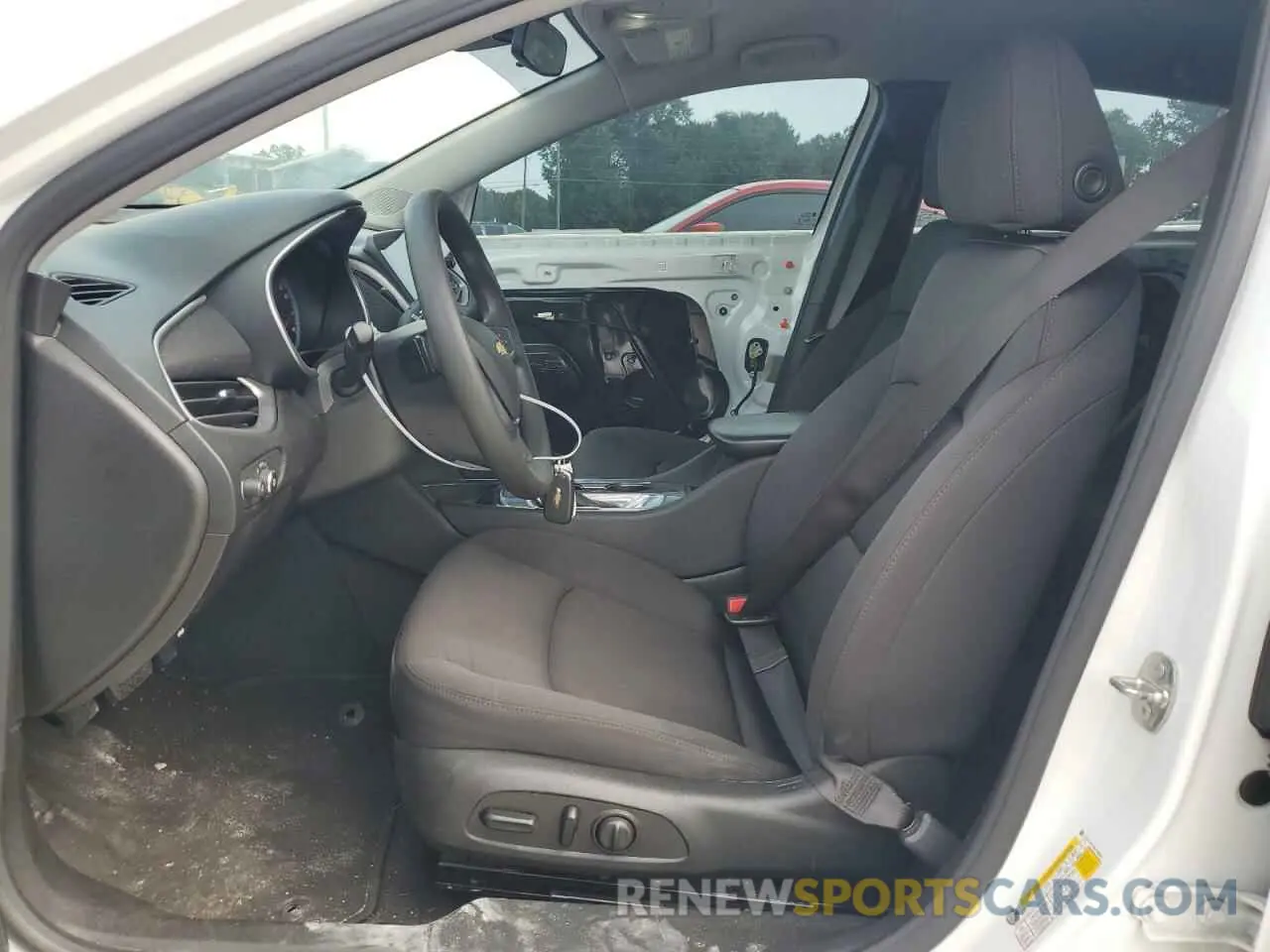 7 Photograph of a damaged car 1G1ZC5STXMF086383 CHEVROLET MALIBU 2021