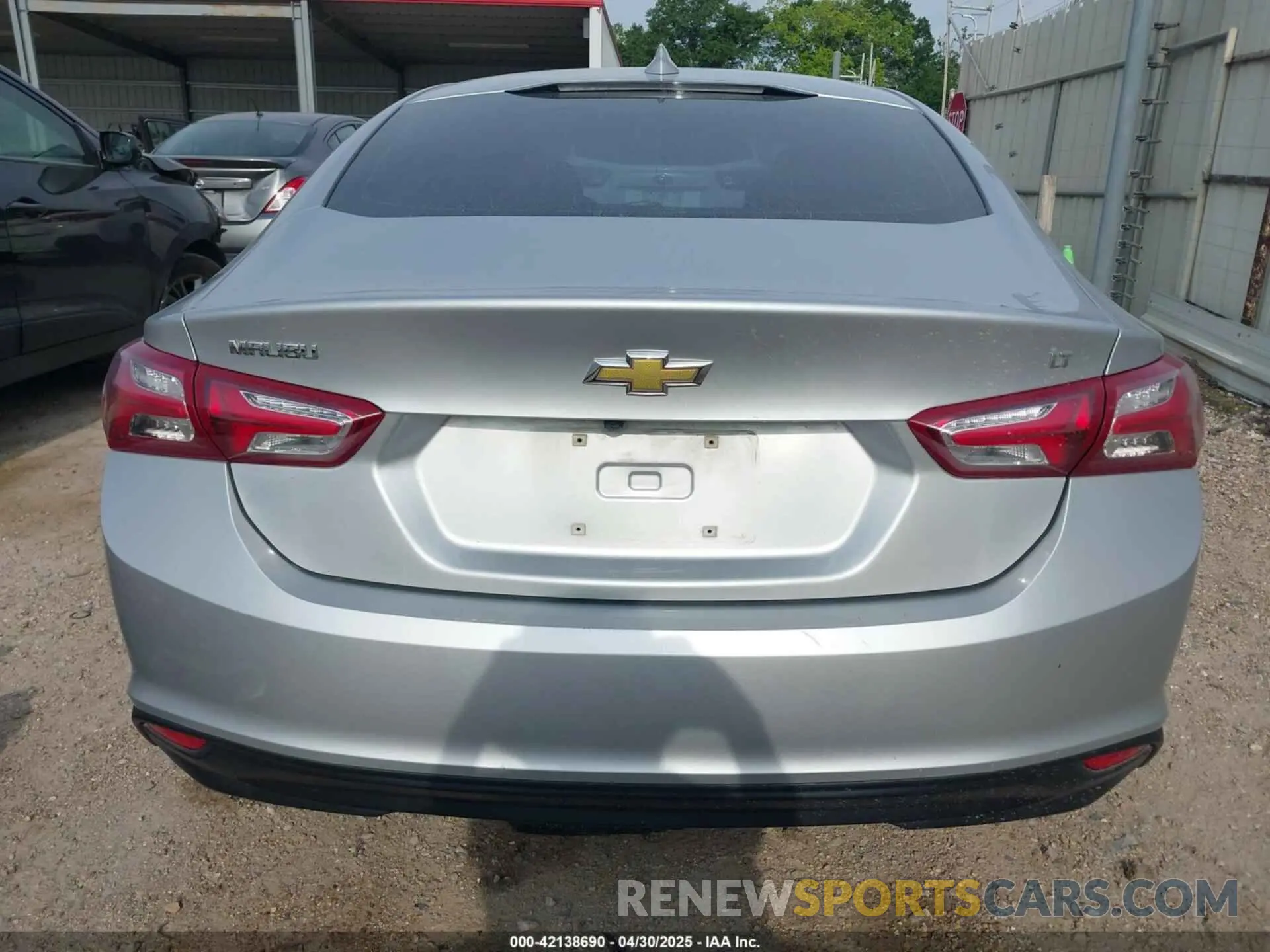 16 Photograph of a damaged car 1G1ZD5ST0MF004965 CHEVROLET MALIBU 2021