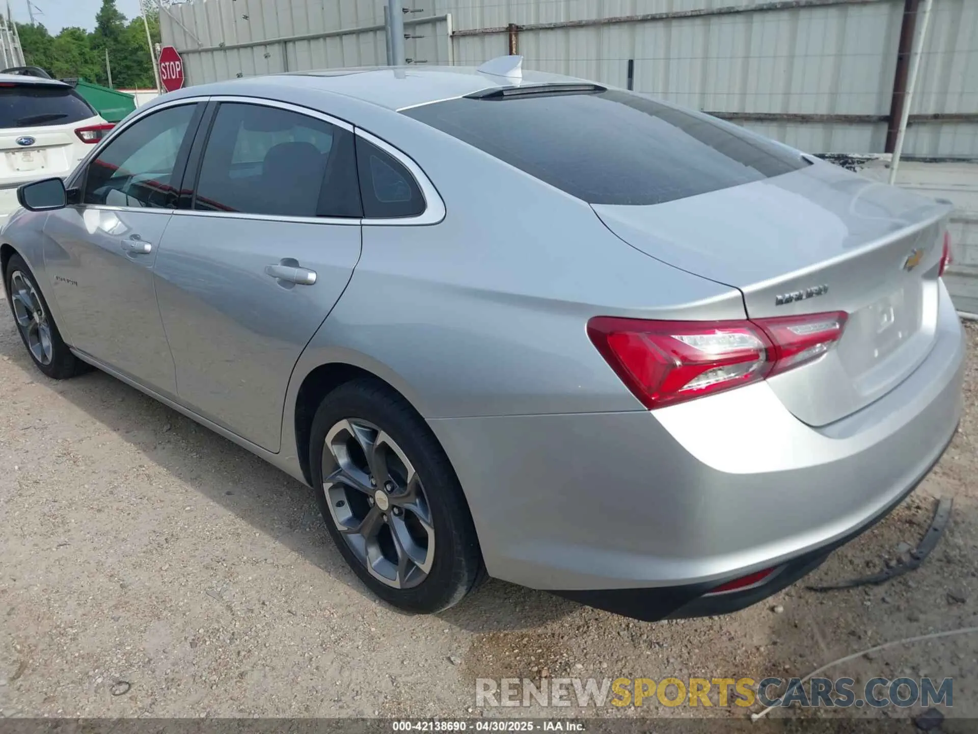 3 Photograph of a damaged car 1G1ZD5ST0MF004965 CHEVROLET MALIBU 2021