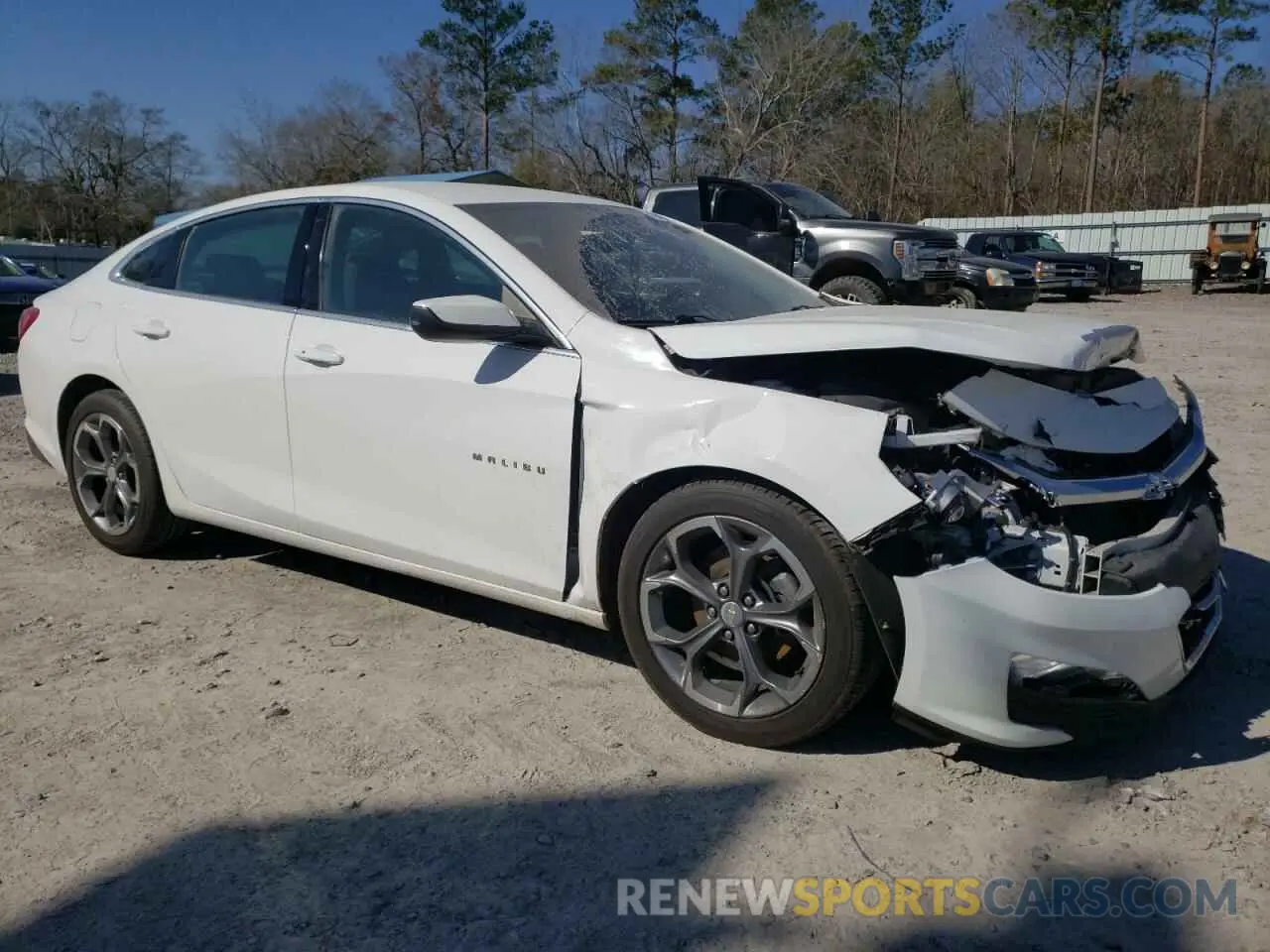 4 Photograph of a damaged car 1G1ZD5ST0MF009566 CHEVROLET MALIBU 2021