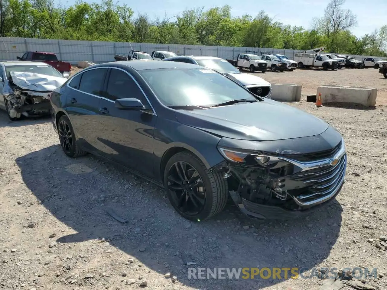 4 Photograph of a damaged car 1G1ZD5ST0MF046407 CHEVROLET MALIBU 2021
