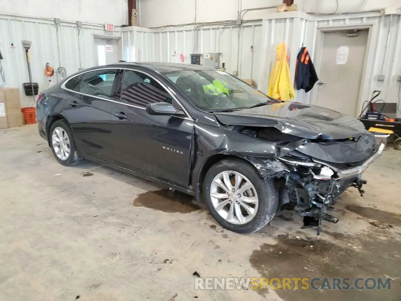 4 Photograph of a damaged car 1G1ZD5ST0MF048884 CHEVROLET MALIBU 2021