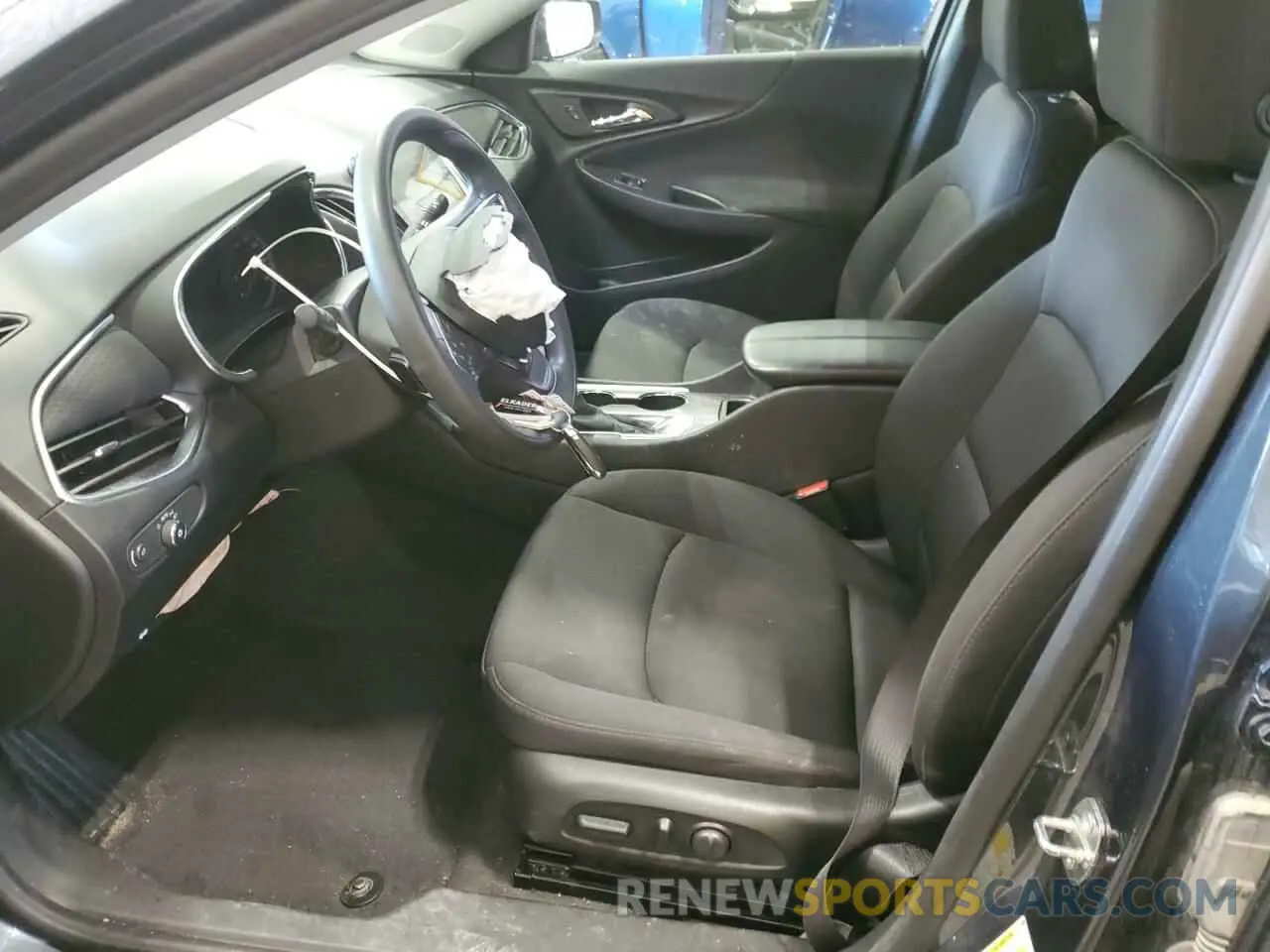 7 Photograph of a damaged car 1G1ZD5ST0MF048884 CHEVROLET MALIBU 2021