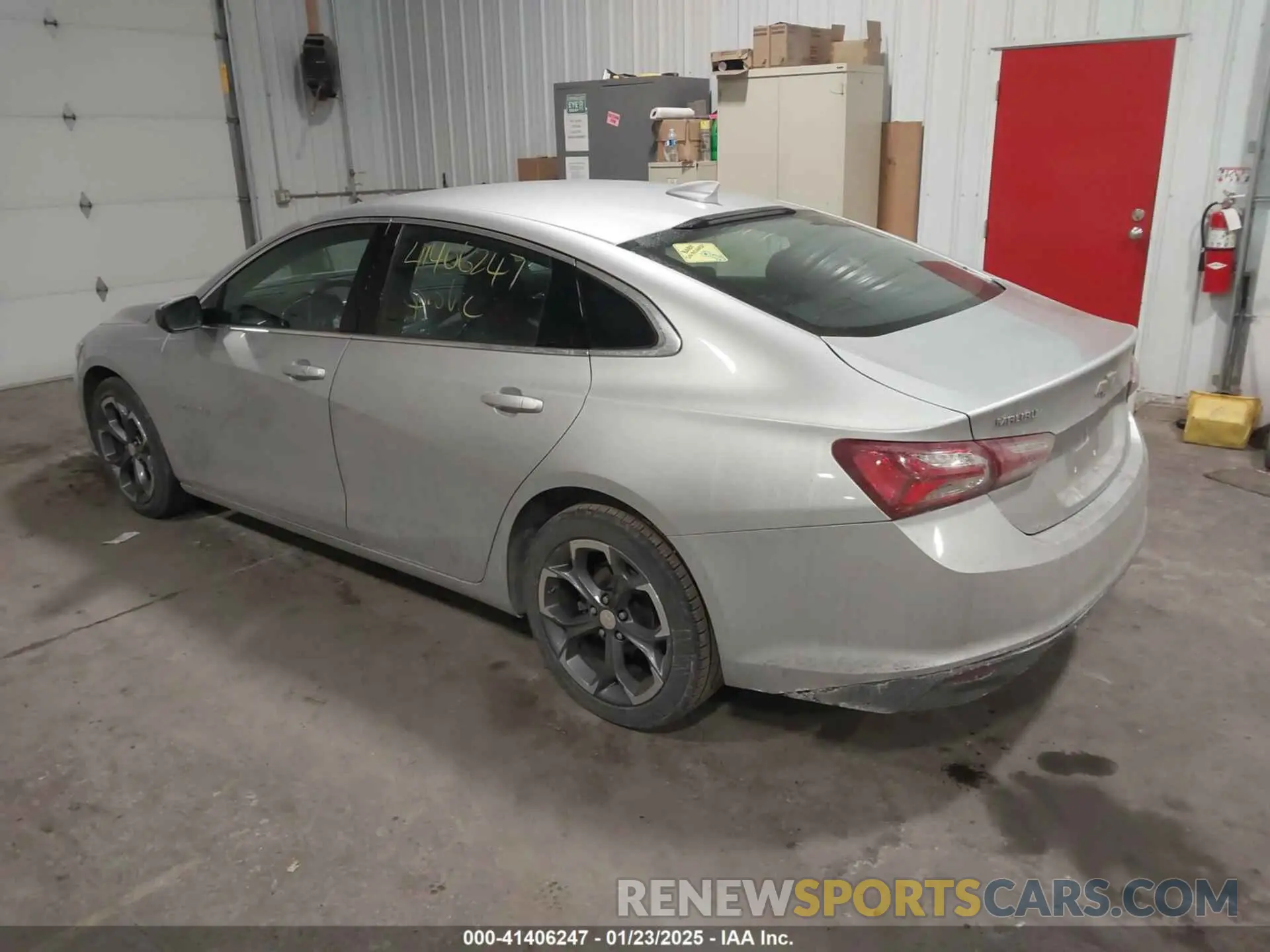 3 Photograph of a damaged car 1G1ZD5ST0MF060923 CHEVROLET MALIBU 2021