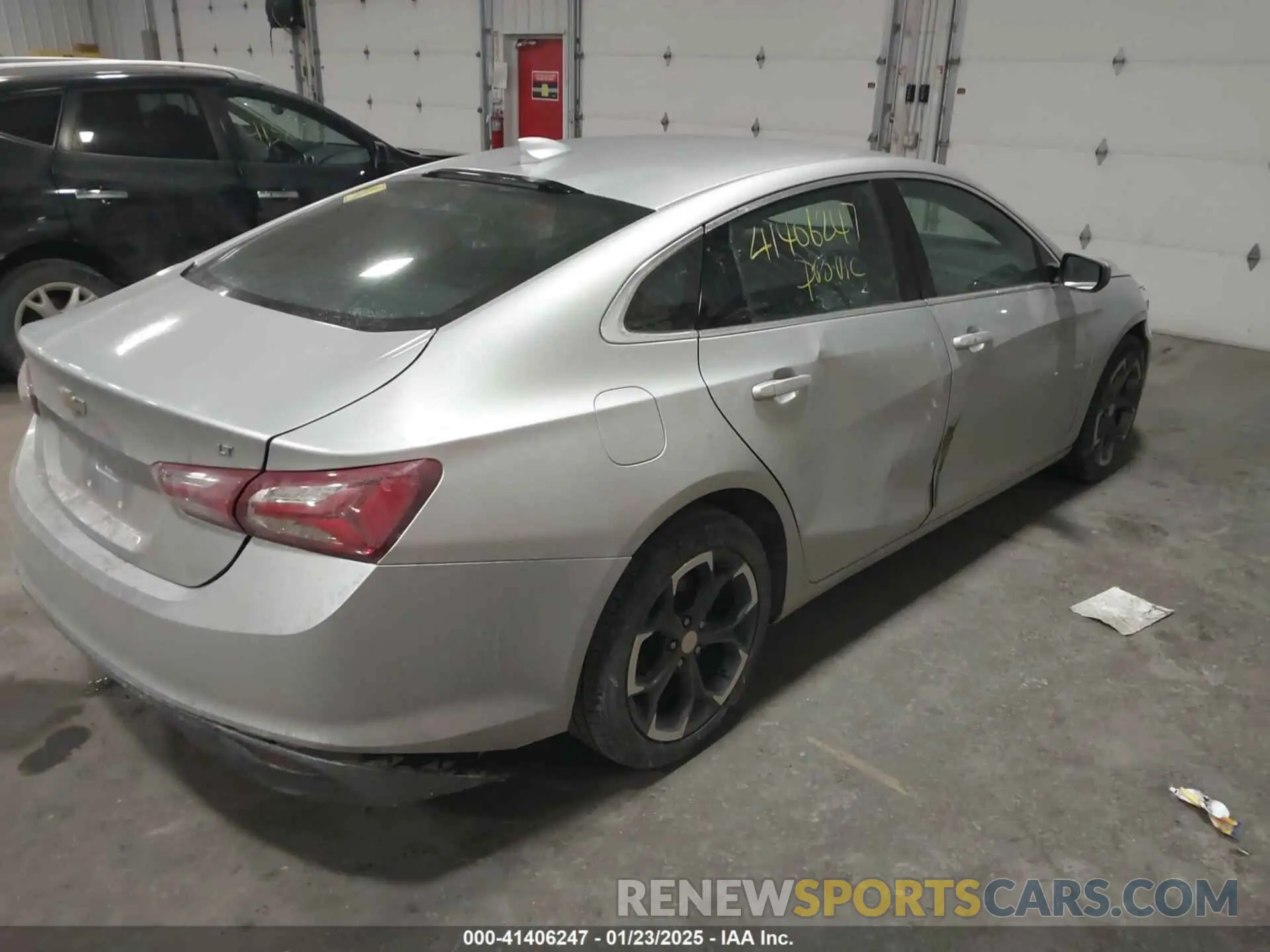 4 Photograph of a damaged car 1G1ZD5ST0MF060923 CHEVROLET MALIBU 2021