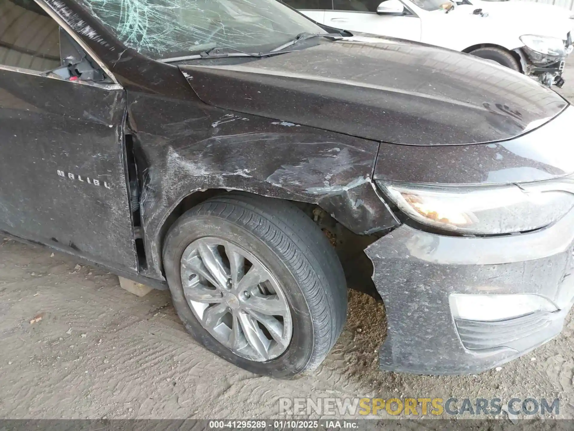 6 Photograph of a damaged car 1G1ZD5ST0MF063403 CHEVROLET MALIBU 2021