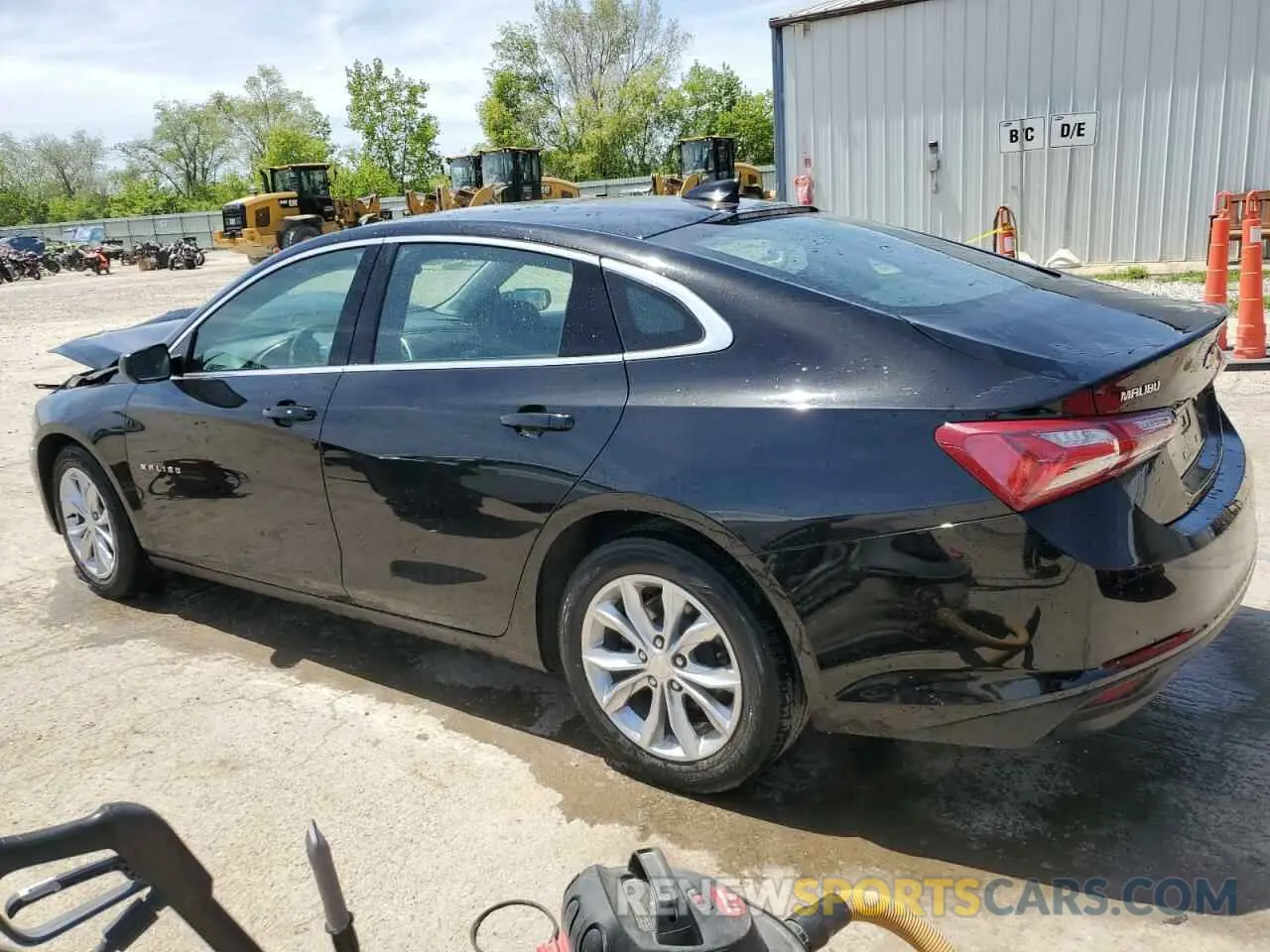 2 Photograph of a damaged car 1G1ZD5ST0MF065698 CHEVROLET MALIBU 2021