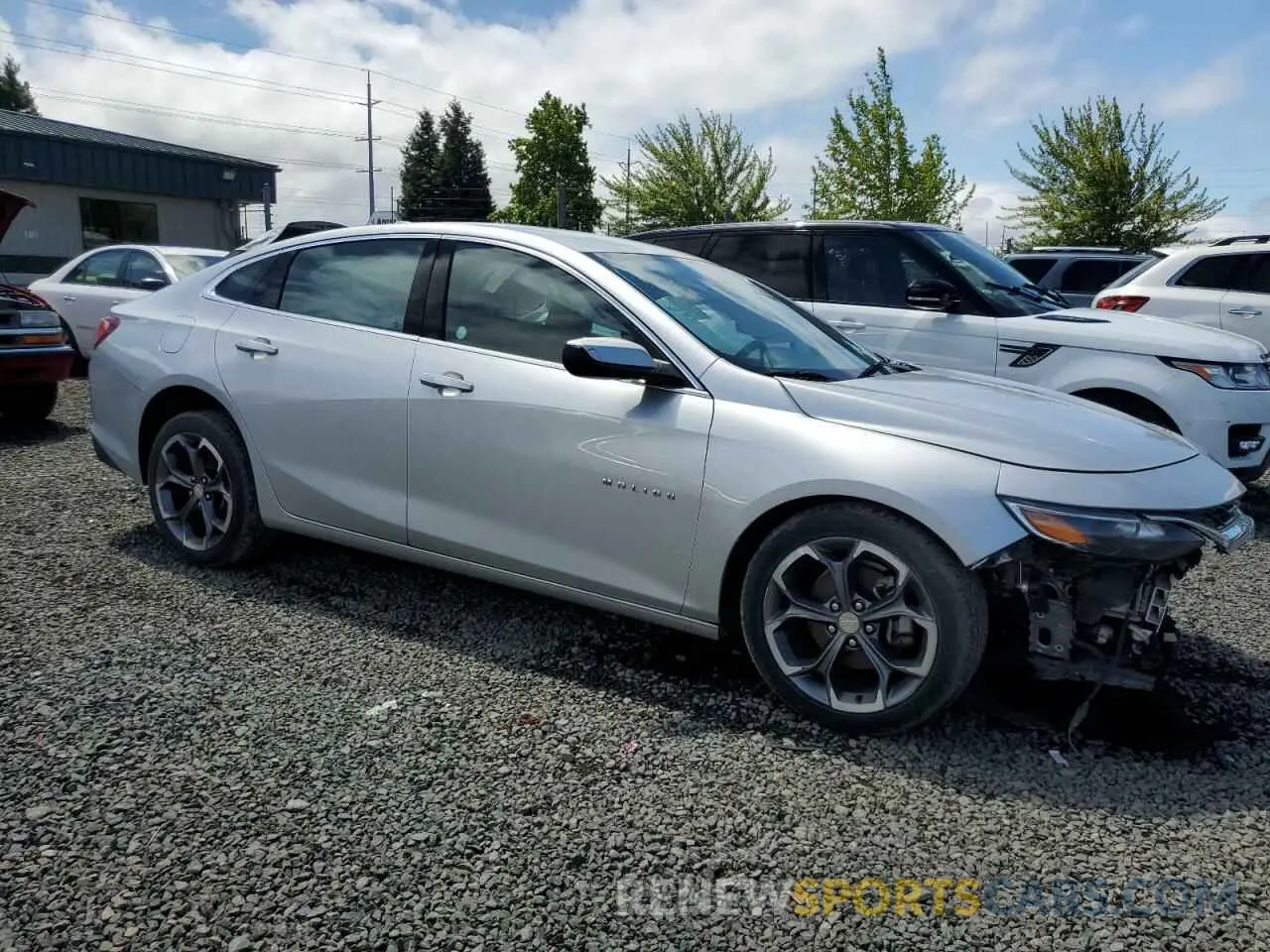 4 Photograph of a damaged car 1G1ZD5ST0MF067161 CHEVROLET MALIBU 2021