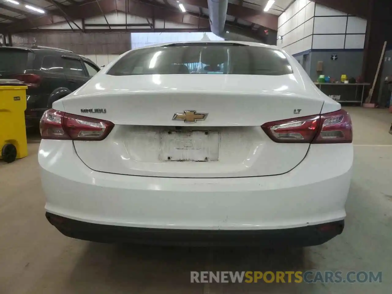 6 Photograph of a damaged car 1G1ZD5ST0MF073512 CHEVROLET MALIBU 2021