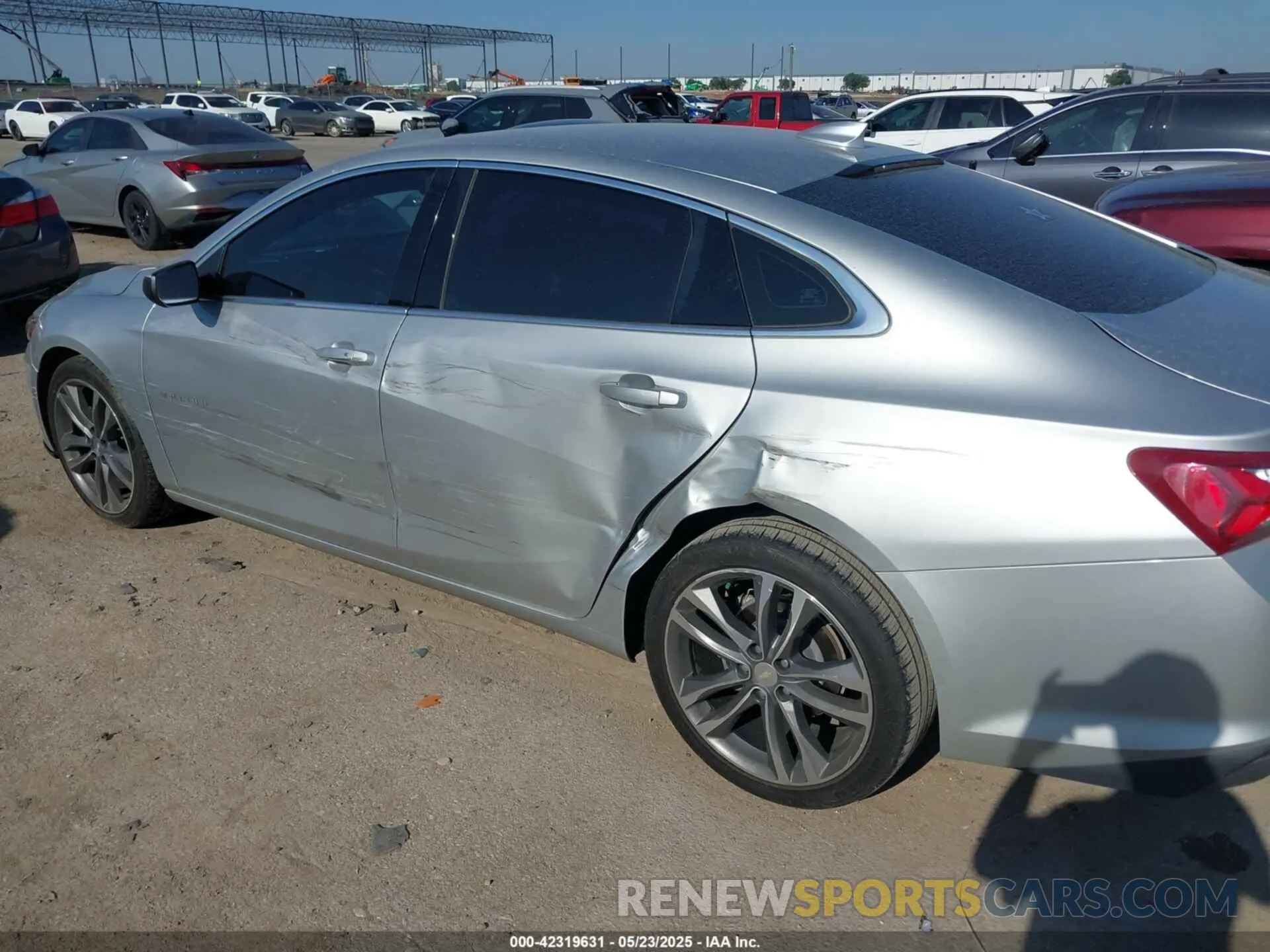 6 Photograph of a damaged car 1G1ZD5ST1MF005042 CHEVROLET MALIBU 2021