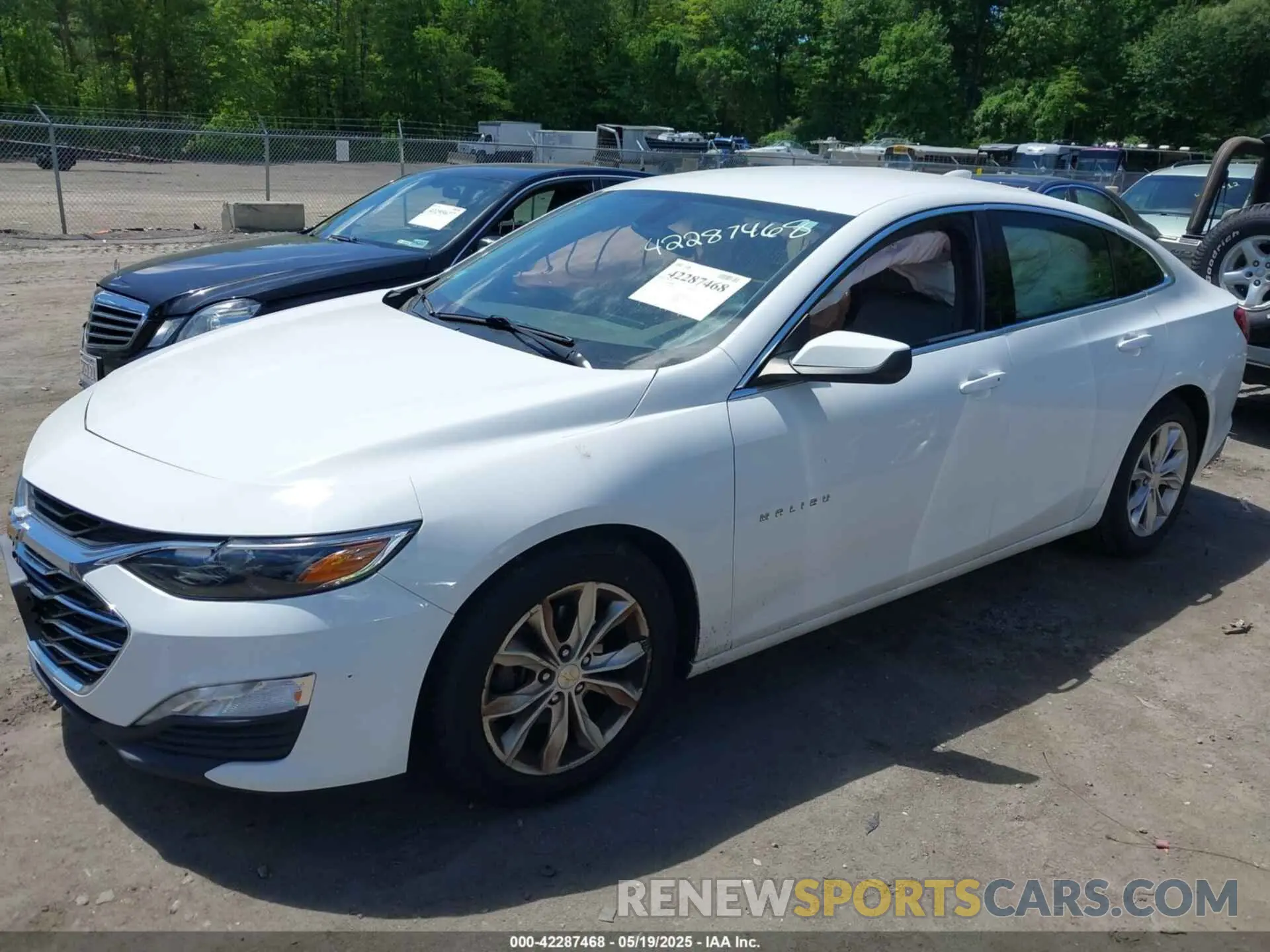 2 Photograph of a damaged car 1G1ZD5ST1MF028885 CHEVROLET MALIBU 2021