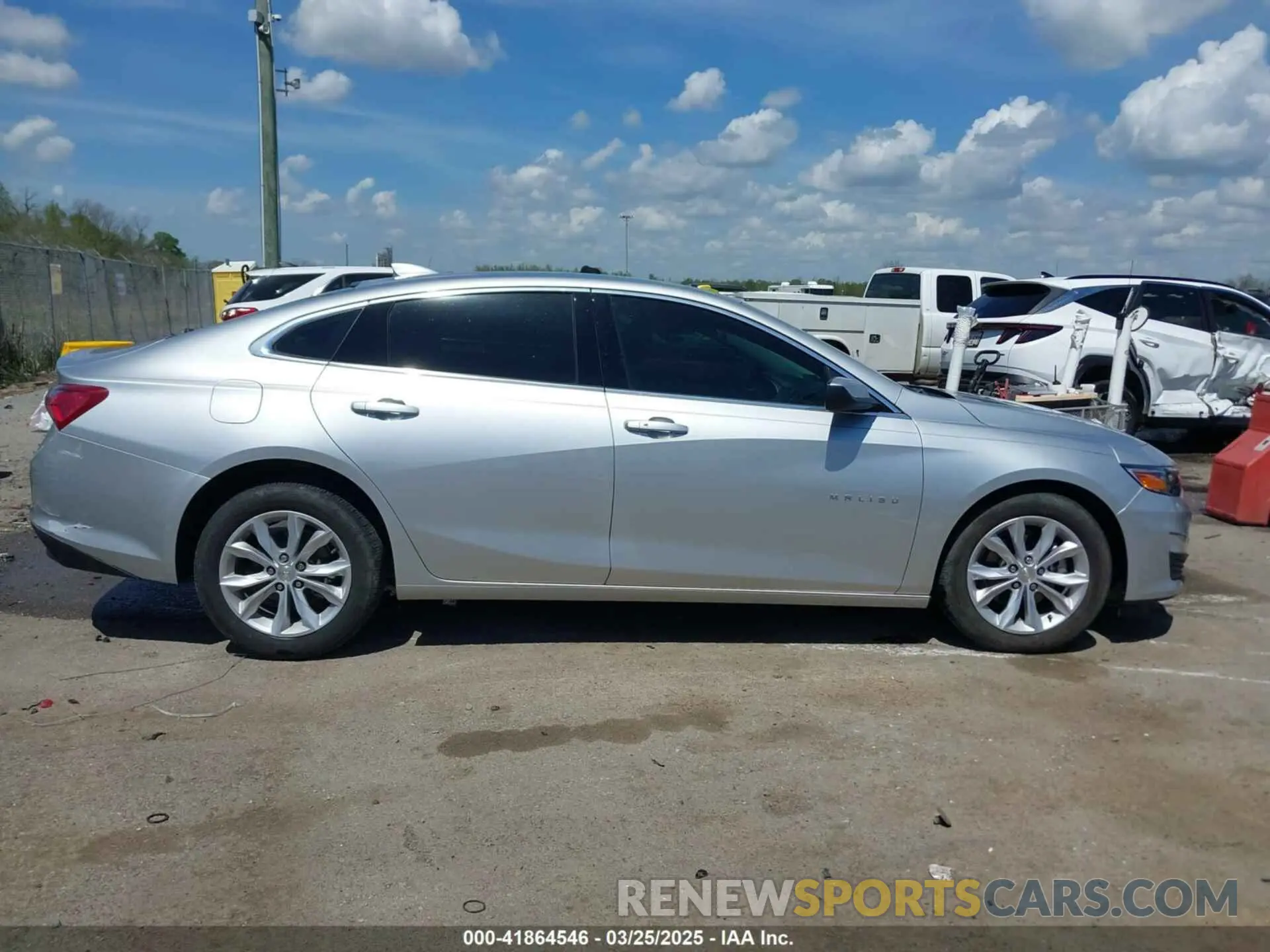 13 Photograph of a damaged car 1G1ZD5ST1MF050952 CHEVROLET MALIBU 2021
