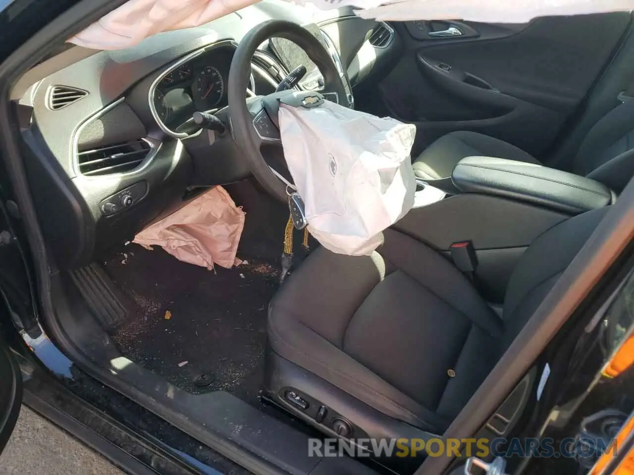 8 Photograph of a damaged car 1G1ZD5ST1MF051342 CHEVROLET MALIBU 2021