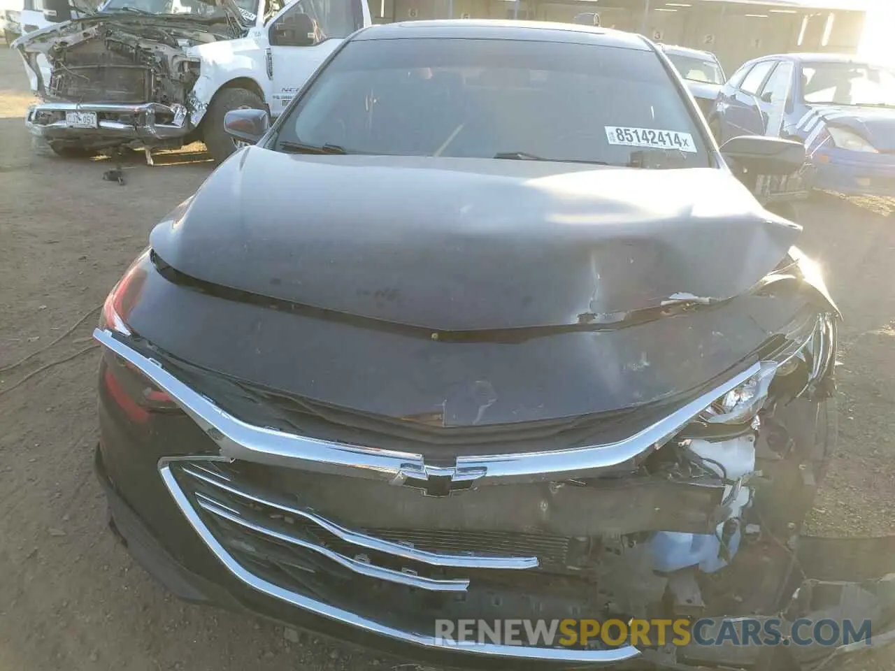 5 Photograph of a damaged car 1G1ZD5ST1MF063166 CHEVROLET MALIBU 2021