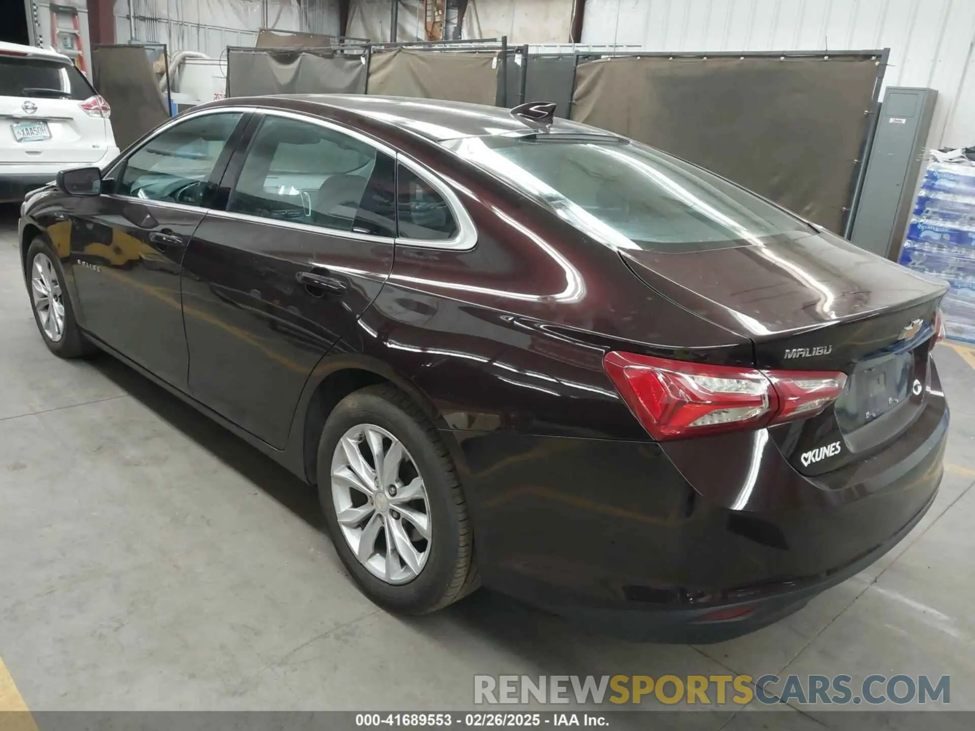 3 Photograph of a damaged car 1G1ZD5ST1MF073888 CHEVROLET MALIBU 2021