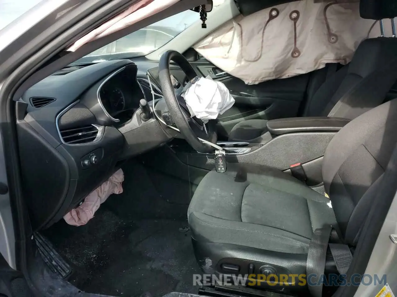 7 Photograph of a damaged car 1G1ZD5ST1MF077570 CHEVROLET MALIBU 2021