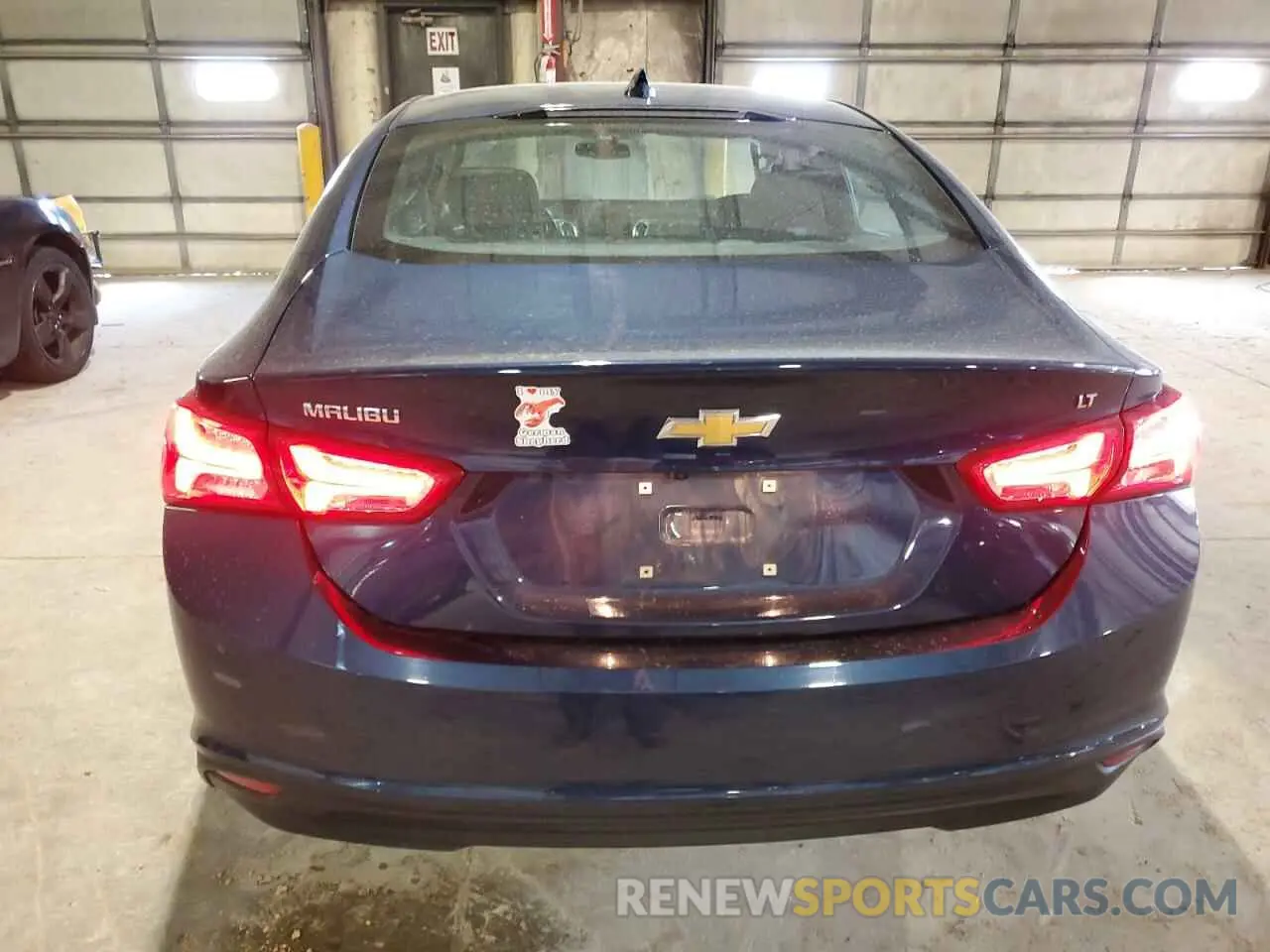 6 Photograph of a damaged car 1G1ZD5ST1MF083420 CHEVROLET MALIBU 2021