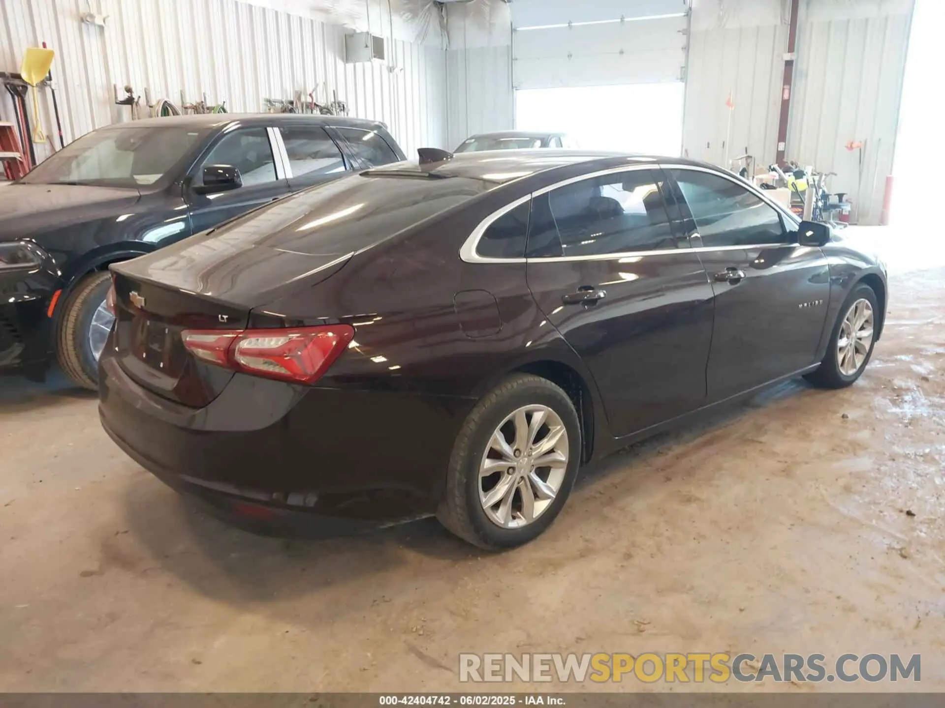 4 Photograph of a damaged car 1G1ZD5ST2MF002568 CHEVROLET MALIBU 2021