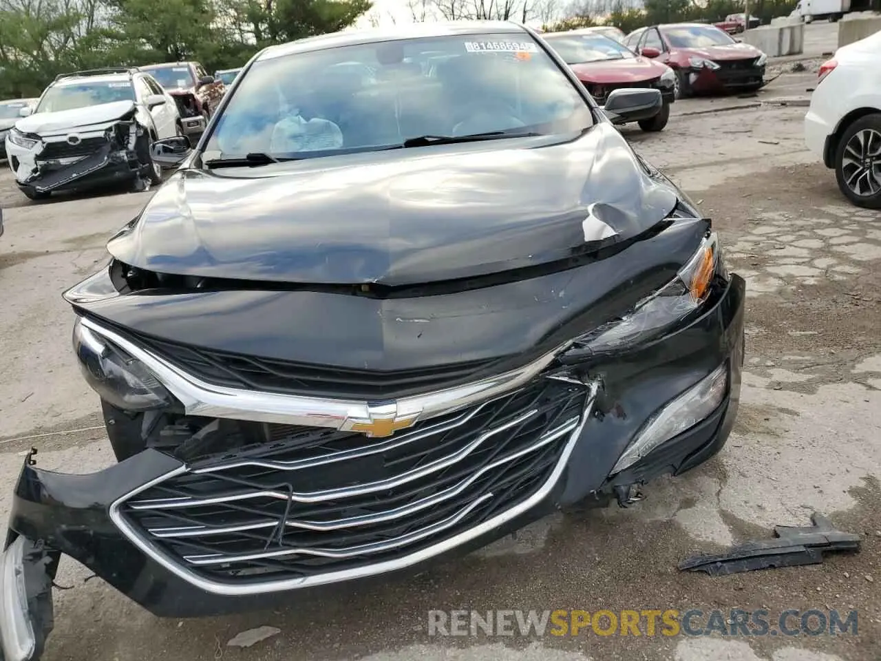 5 Photograph of a damaged car 1G1ZD5ST2MF018981 CHEVROLET MALIBU 2021