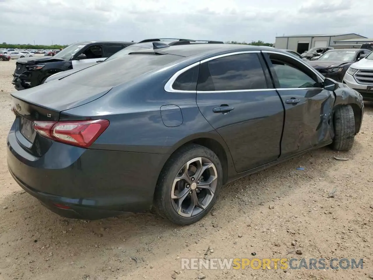 3 Photograph of a damaged car 1G1ZD5ST2MF021069 CHEVROLET MALIBU 2021
