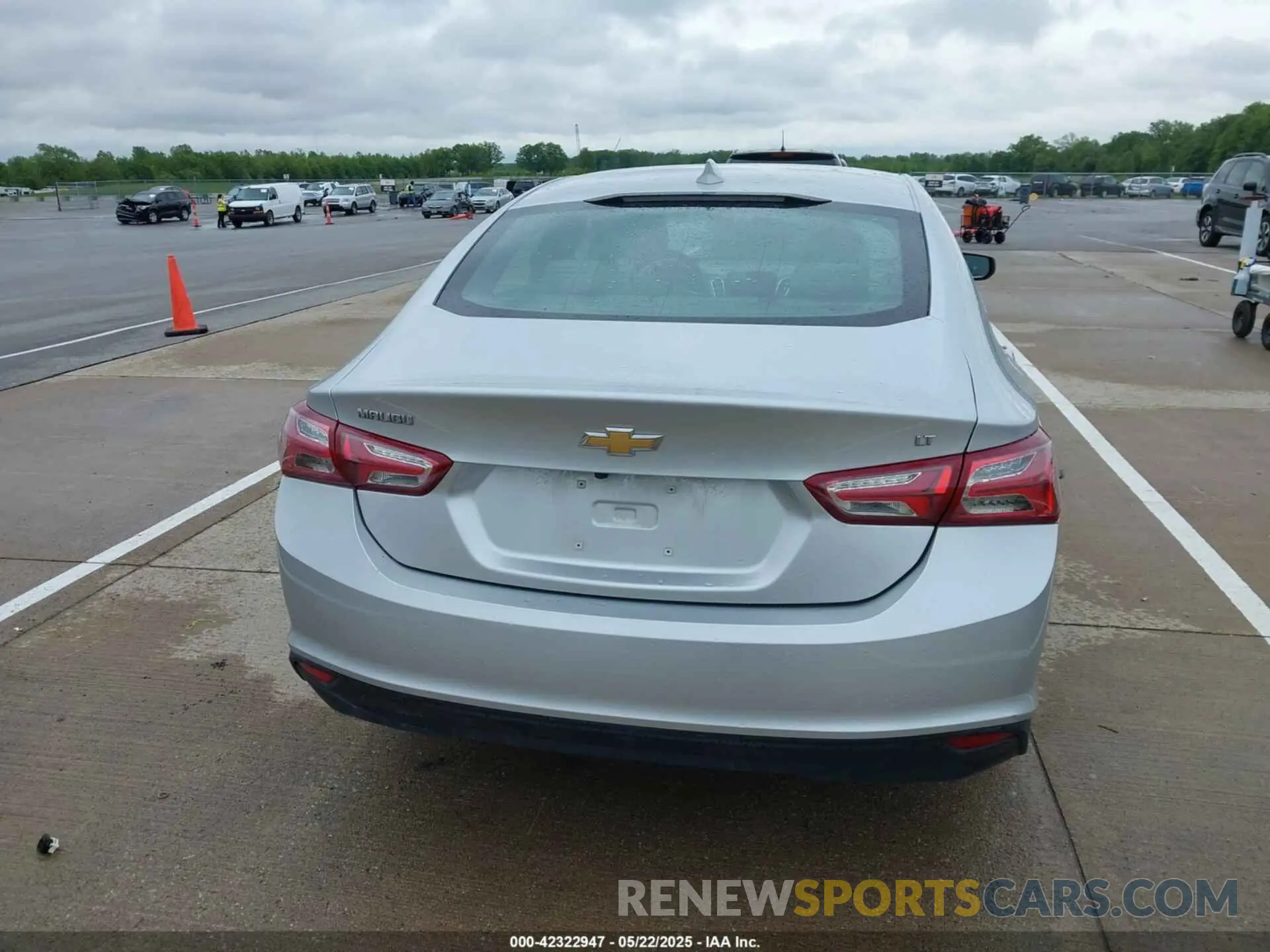 16 Photograph of a damaged car 1G1ZD5ST2MF024246 CHEVROLET MALIBU 2021