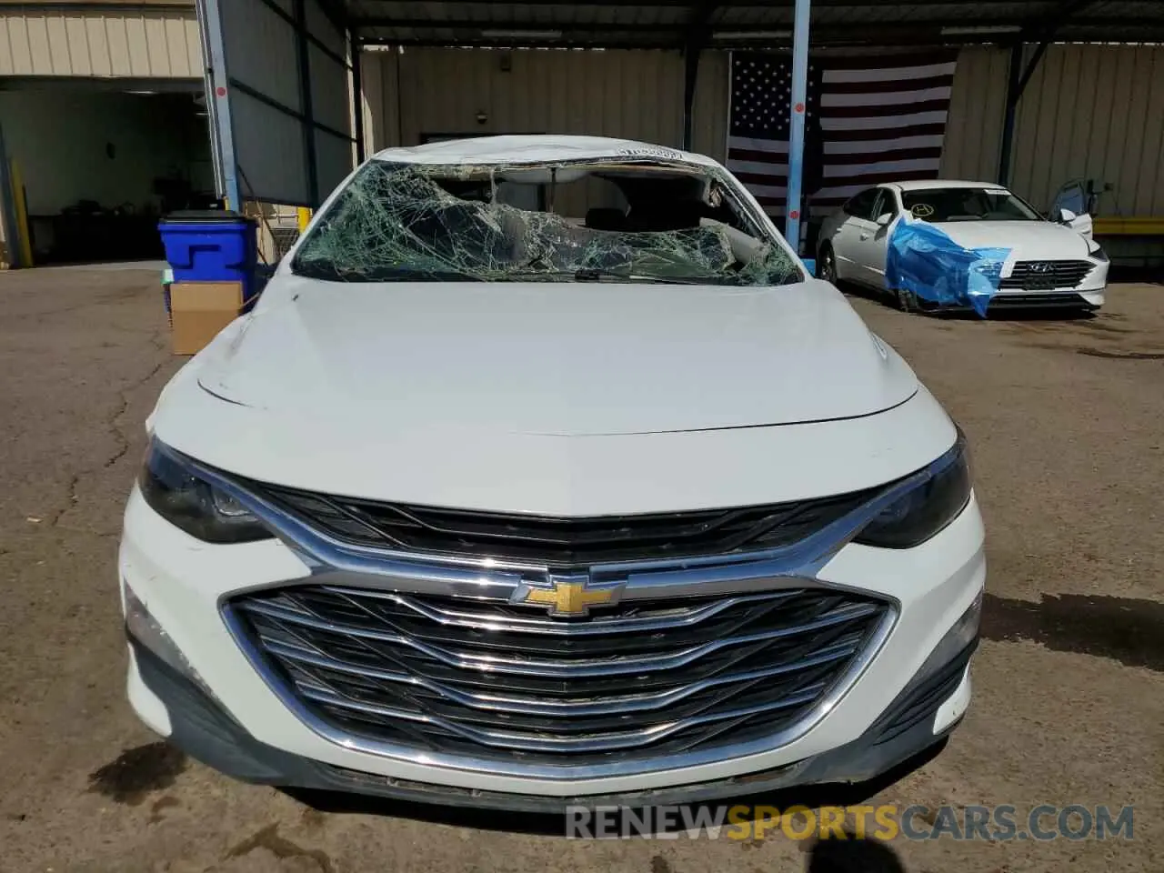 5 Photograph of a damaged car 1G1ZD5ST2MF045677 CHEVROLET MALIBU 2021