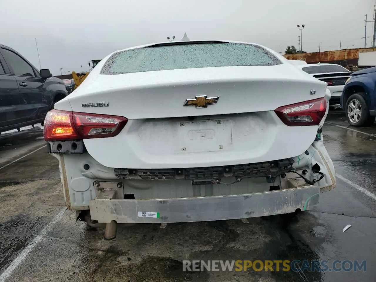 6 Photograph of a damaged car 1G1ZD5ST2MF066299 CHEVROLET MALIBU 2021