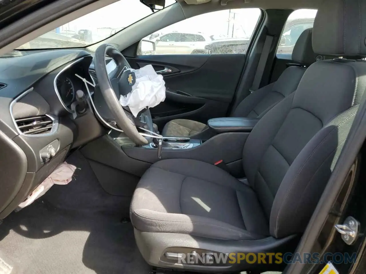 7 Photograph of a damaged car 1G1ZD5ST2MF069848 CHEVROLET MALIBU 2021