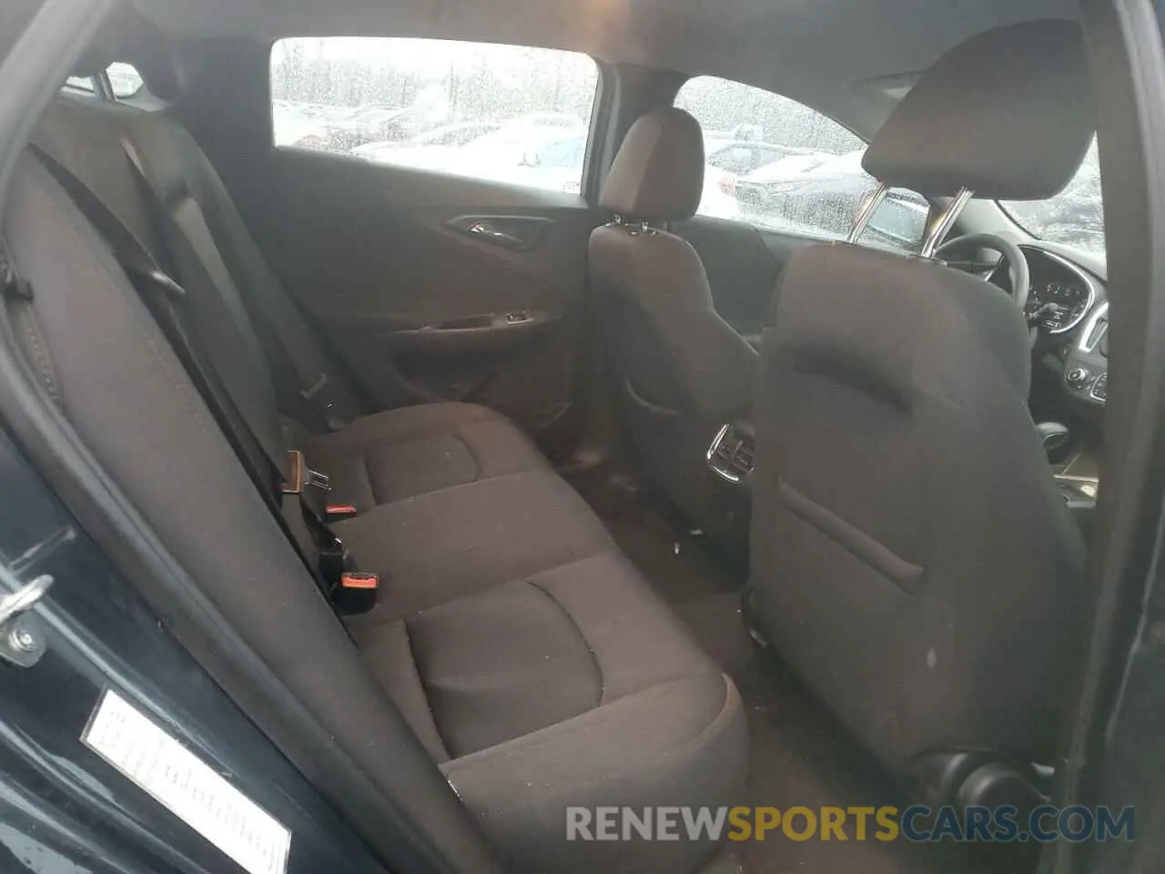 10 Photograph of a damaged car 1G1ZD5ST2MF072166 CHEVROLET MALIBU 2021
