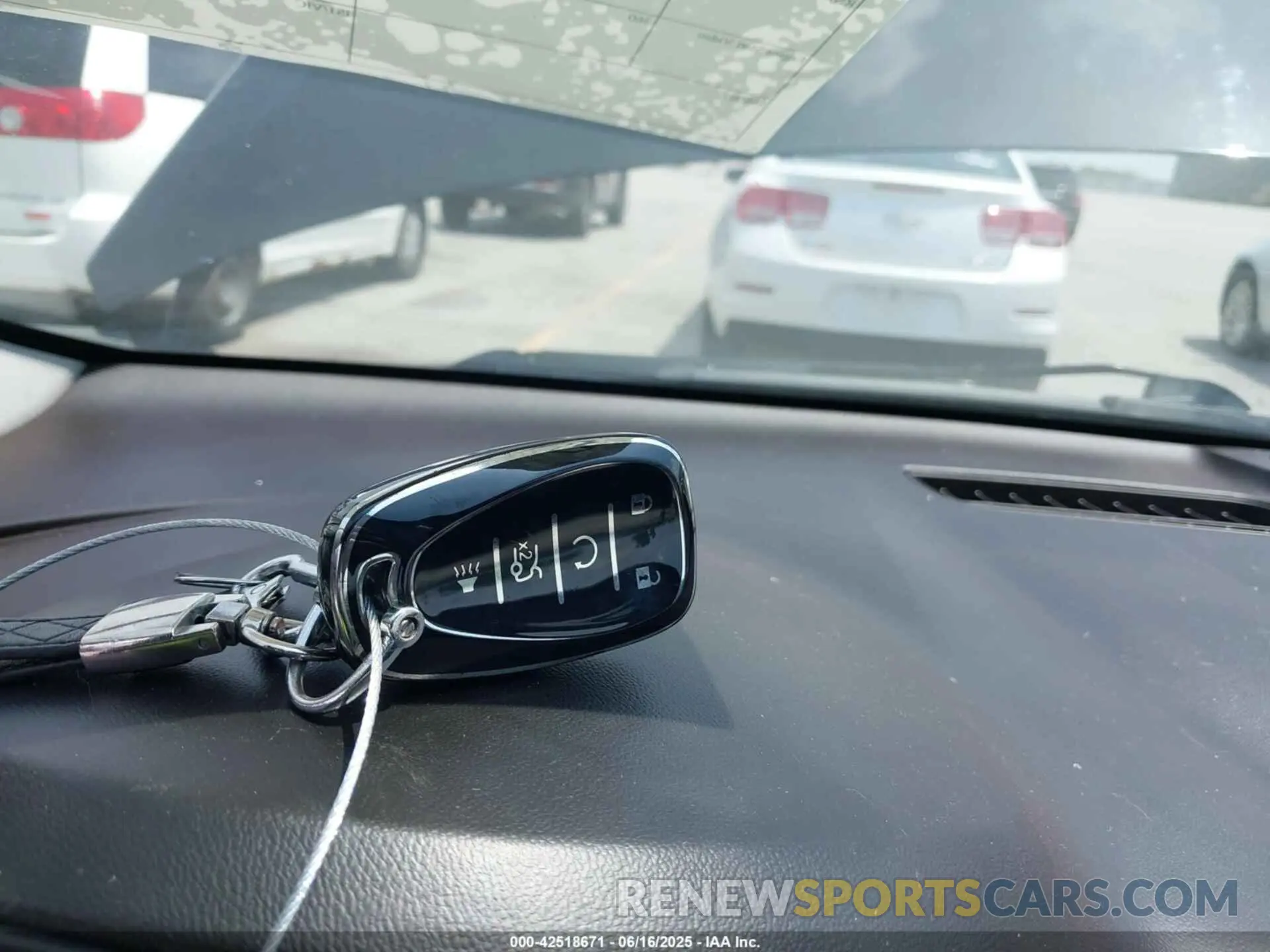11 Photograph of a damaged car 1G1ZD5ST3MF006211 CHEVROLET MALIBU 2021