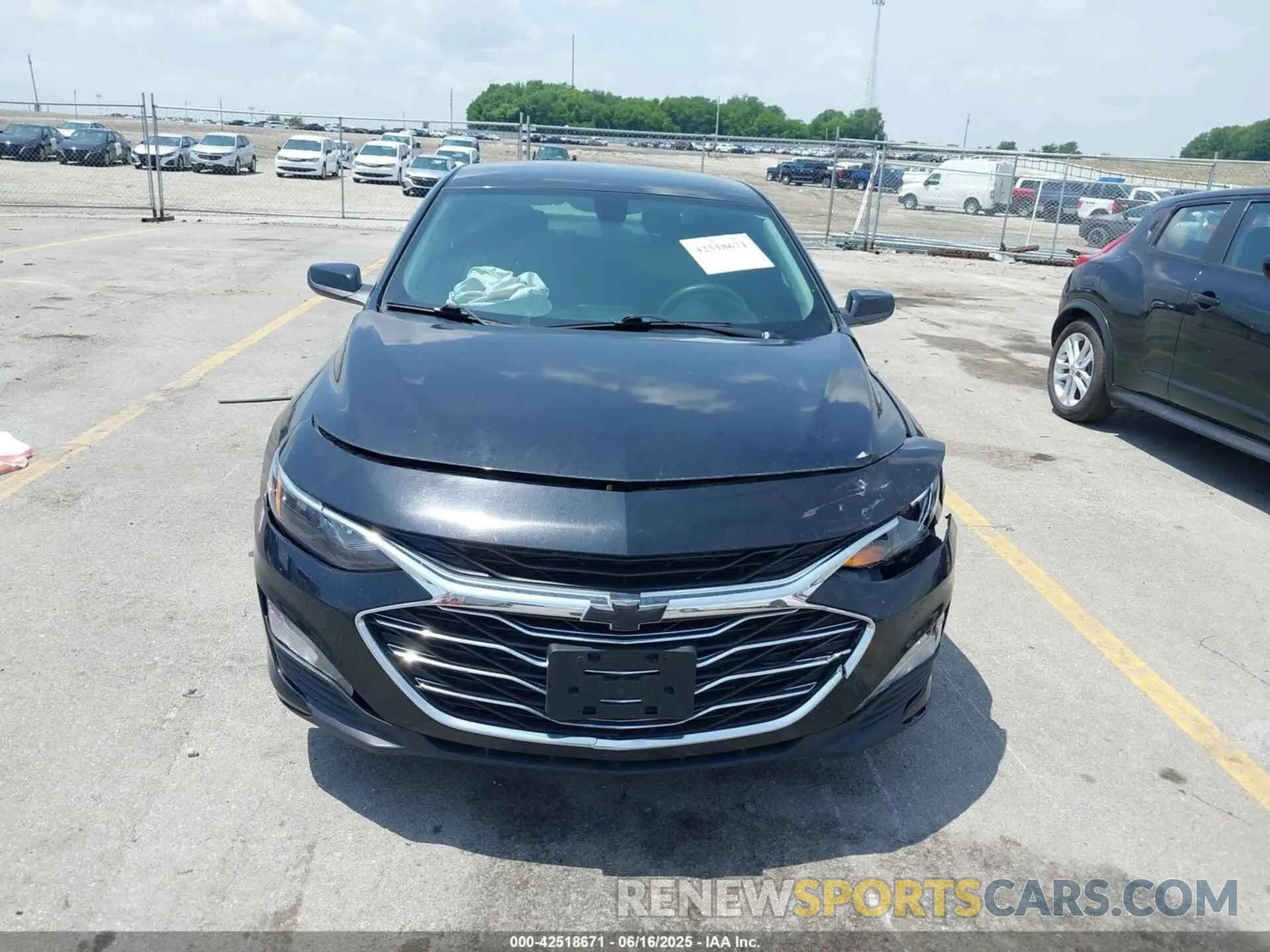 12 Photograph of a damaged car 1G1ZD5ST3MF006211 CHEVROLET MALIBU 2021