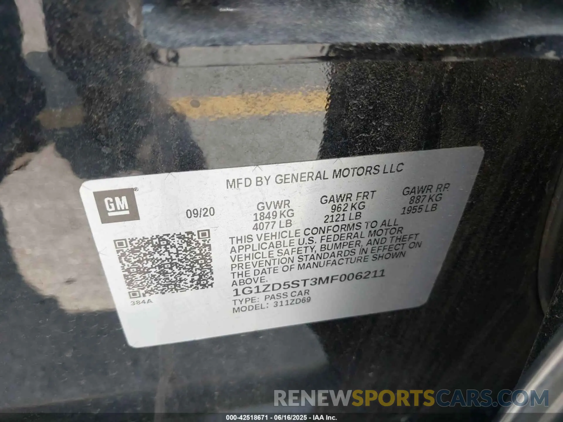9 Photograph of a damaged car 1G1ZD5ST3MF006211 CHEVROLET MALIBU 2021