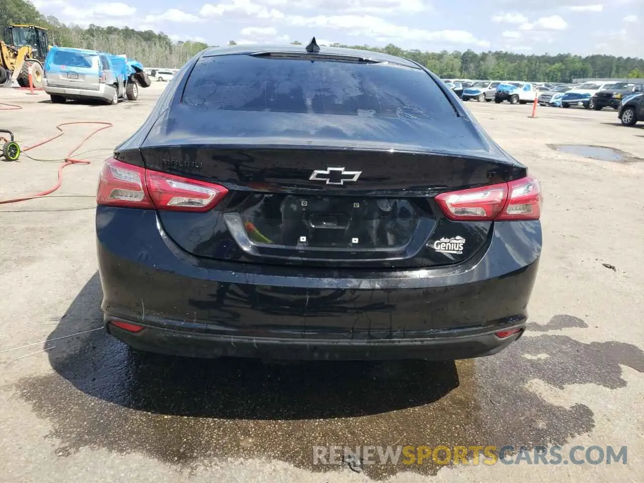 6 Photograph of a damaged car 1G1ZD5ST3MF008301 CHEVROLET MALIBU 2021