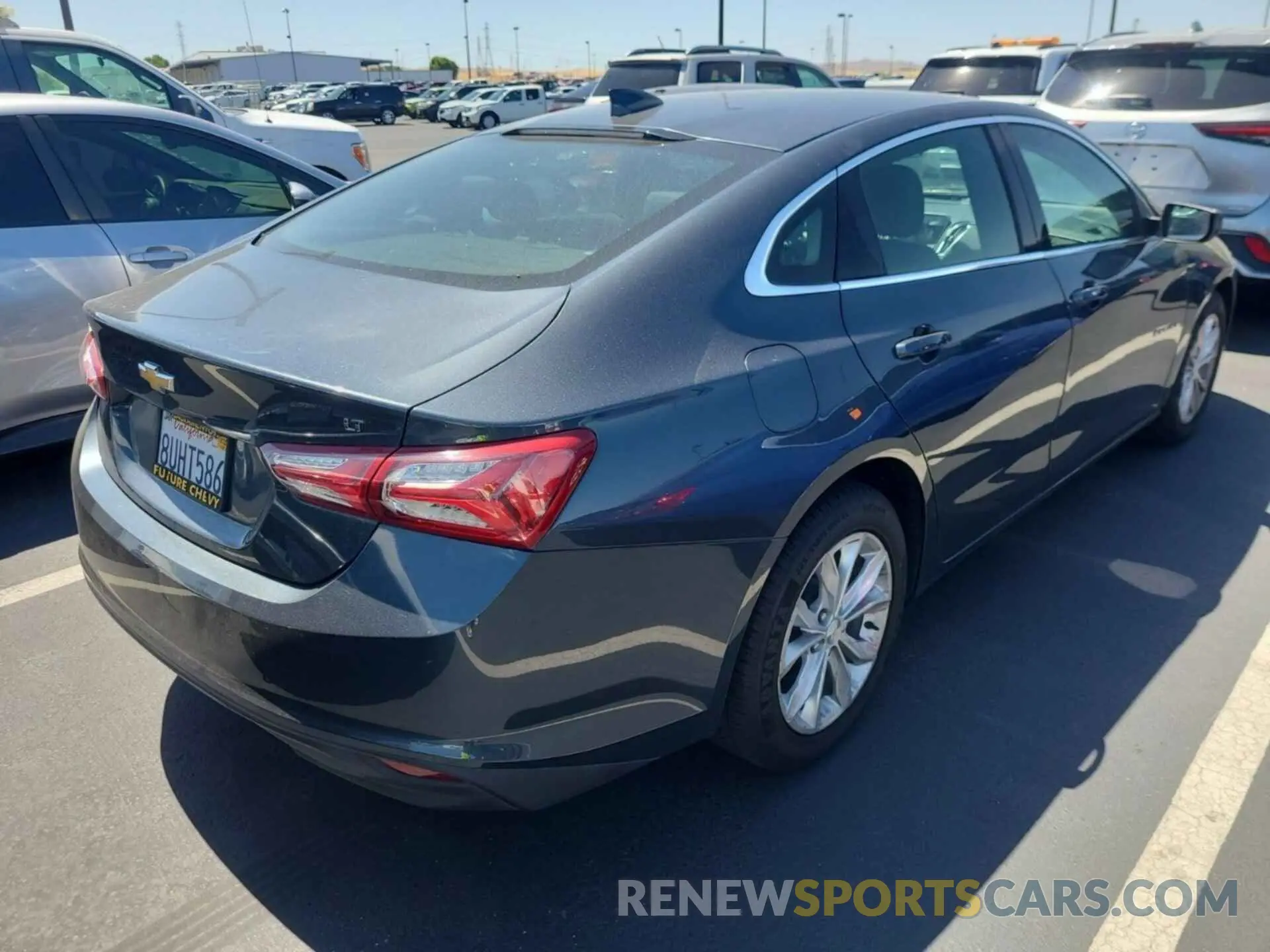33 Photograph of a damaged car 1G1ZD5ST3MF014115 CHEVROLET MALIBU 2021