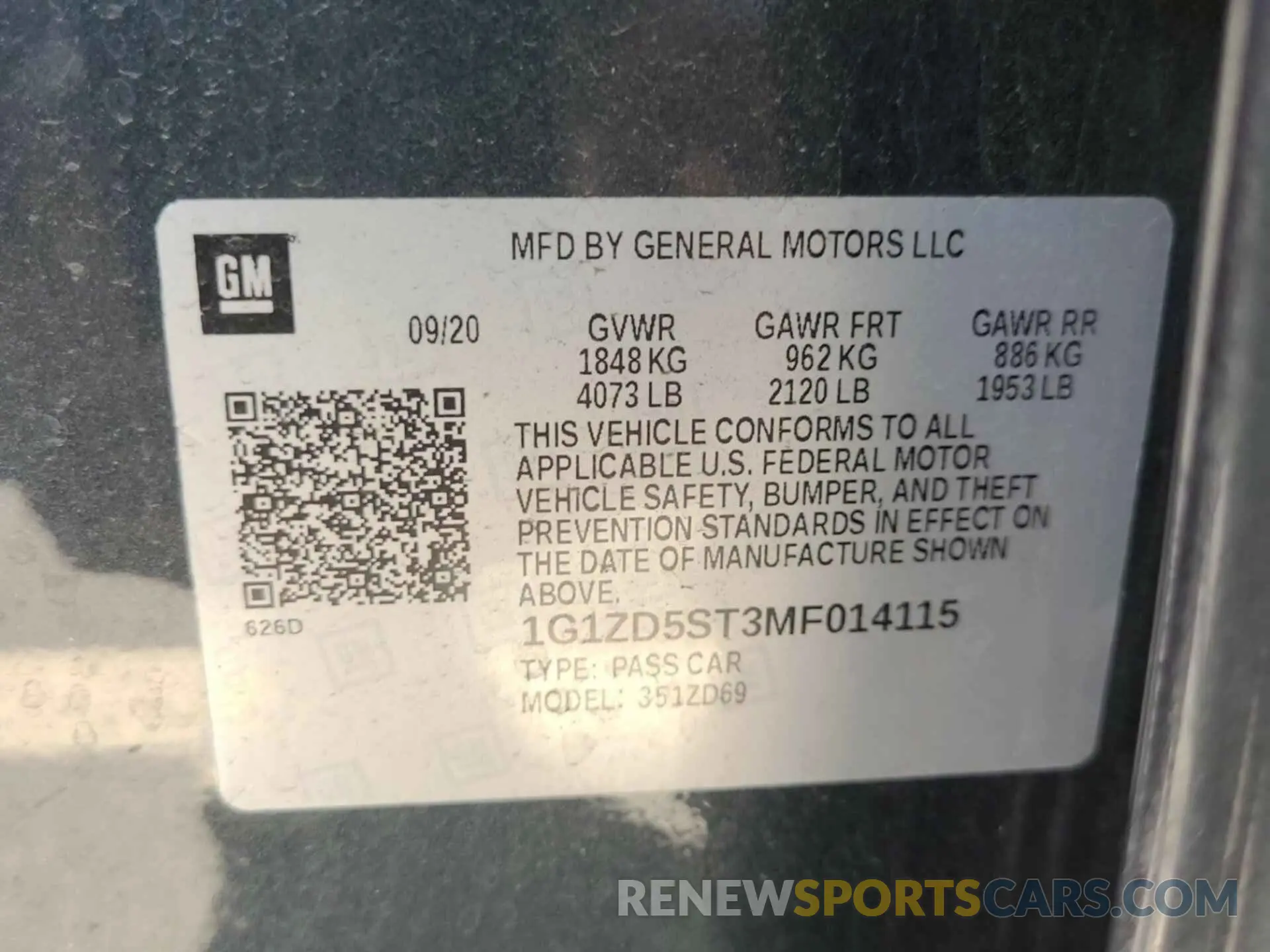 8 Photograph of a damaged car 1G1ZD5ST3MF014115 CHEVROLET MALIBU 2021