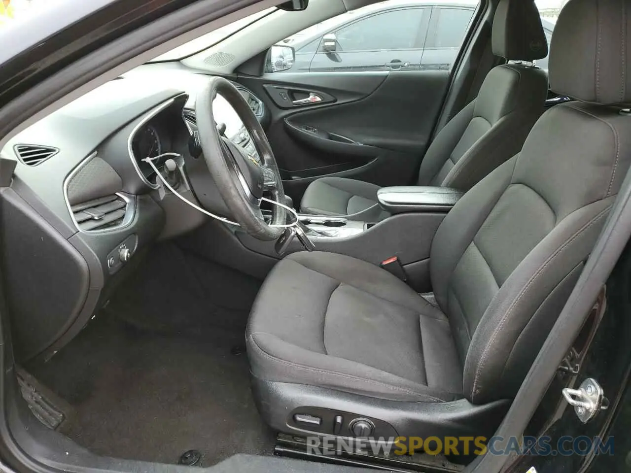 7 Photograph of a damaged car 1G1ZD5ST3MF018567 CHEVROLET MALIBU 2021