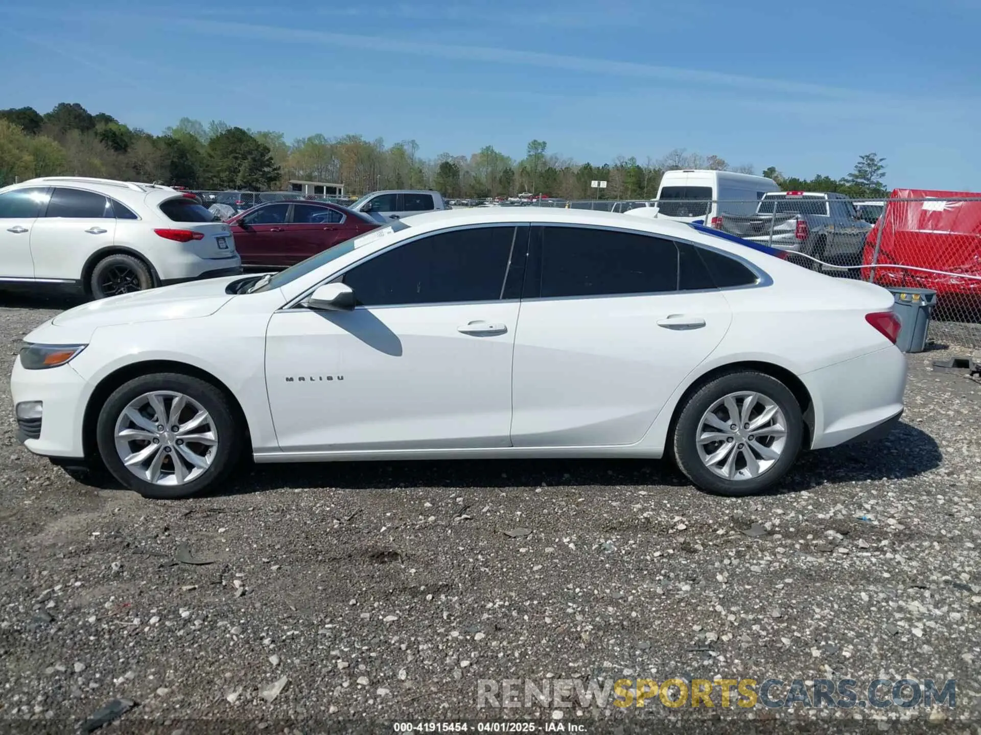 14 Photograph of a damaged car 1G1ZD5ST3MF023249 CHEVROLET MALIBU 2021