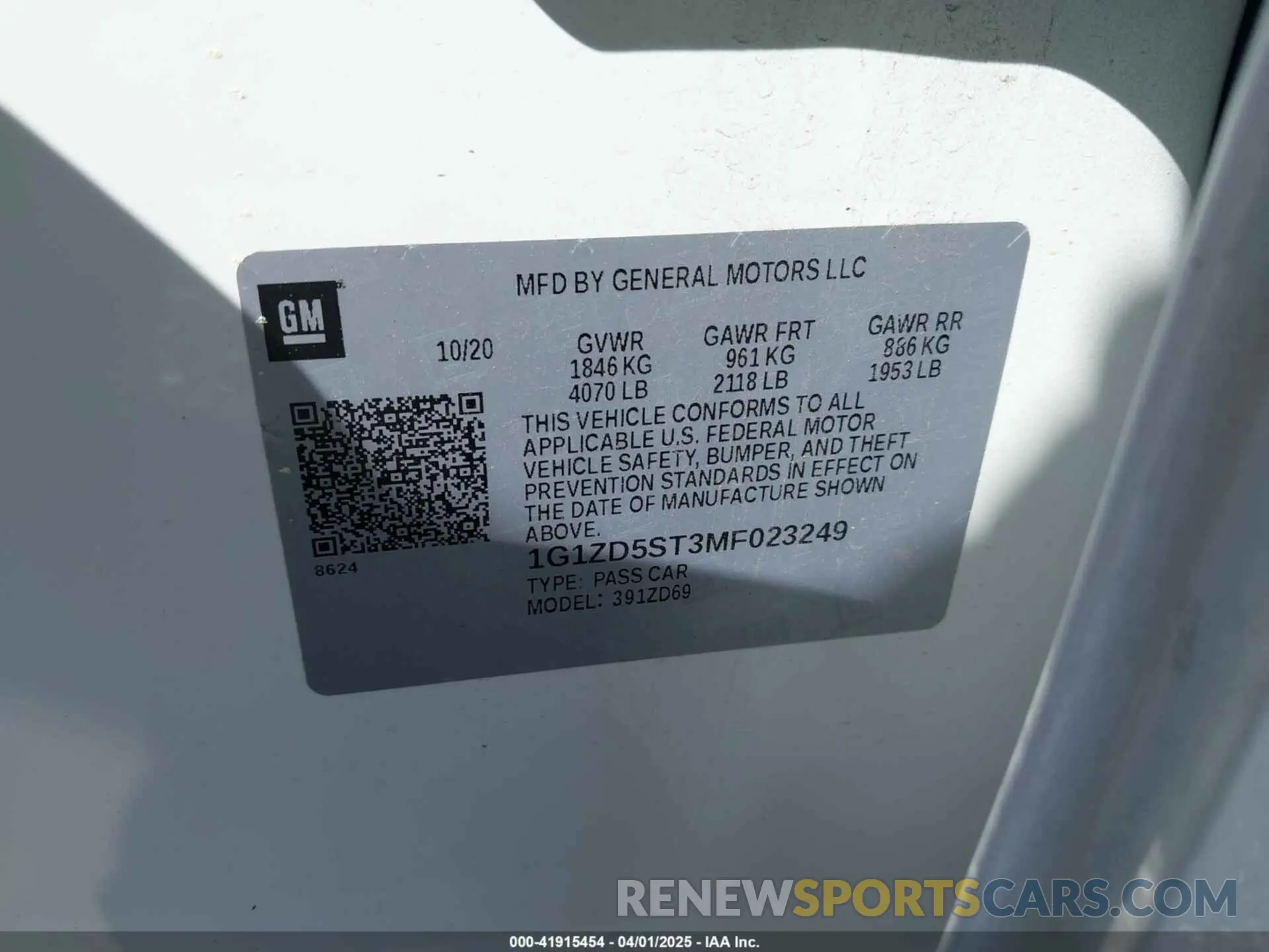 9 Photograph of a damaged car 1G1ZD5ST3MF023249 CHEVROLET MALIBU 2021