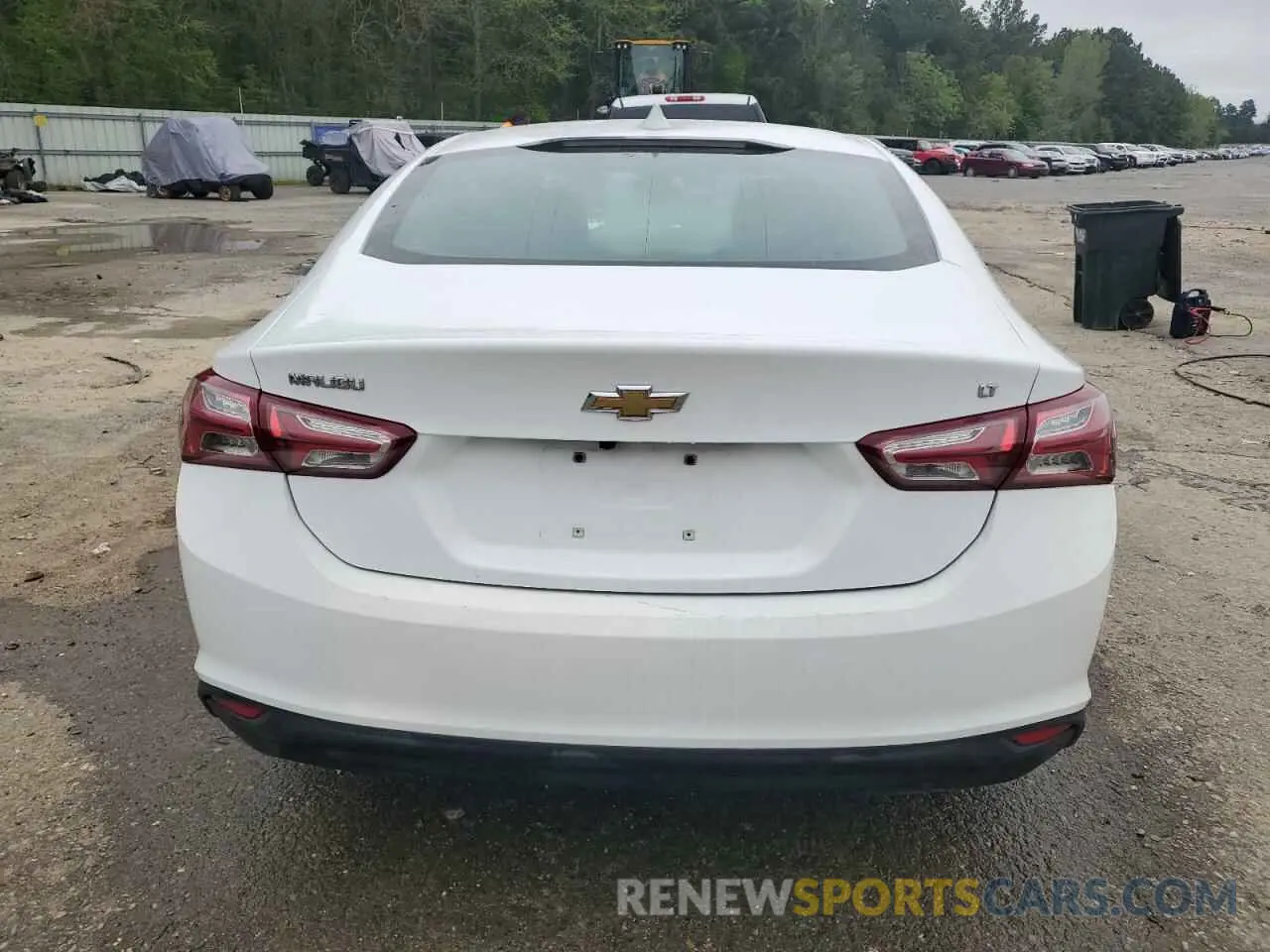 6 Photograph of a damaged car 1G1ZD5ST3MF028533 CHEVROLET MALIBU 2021