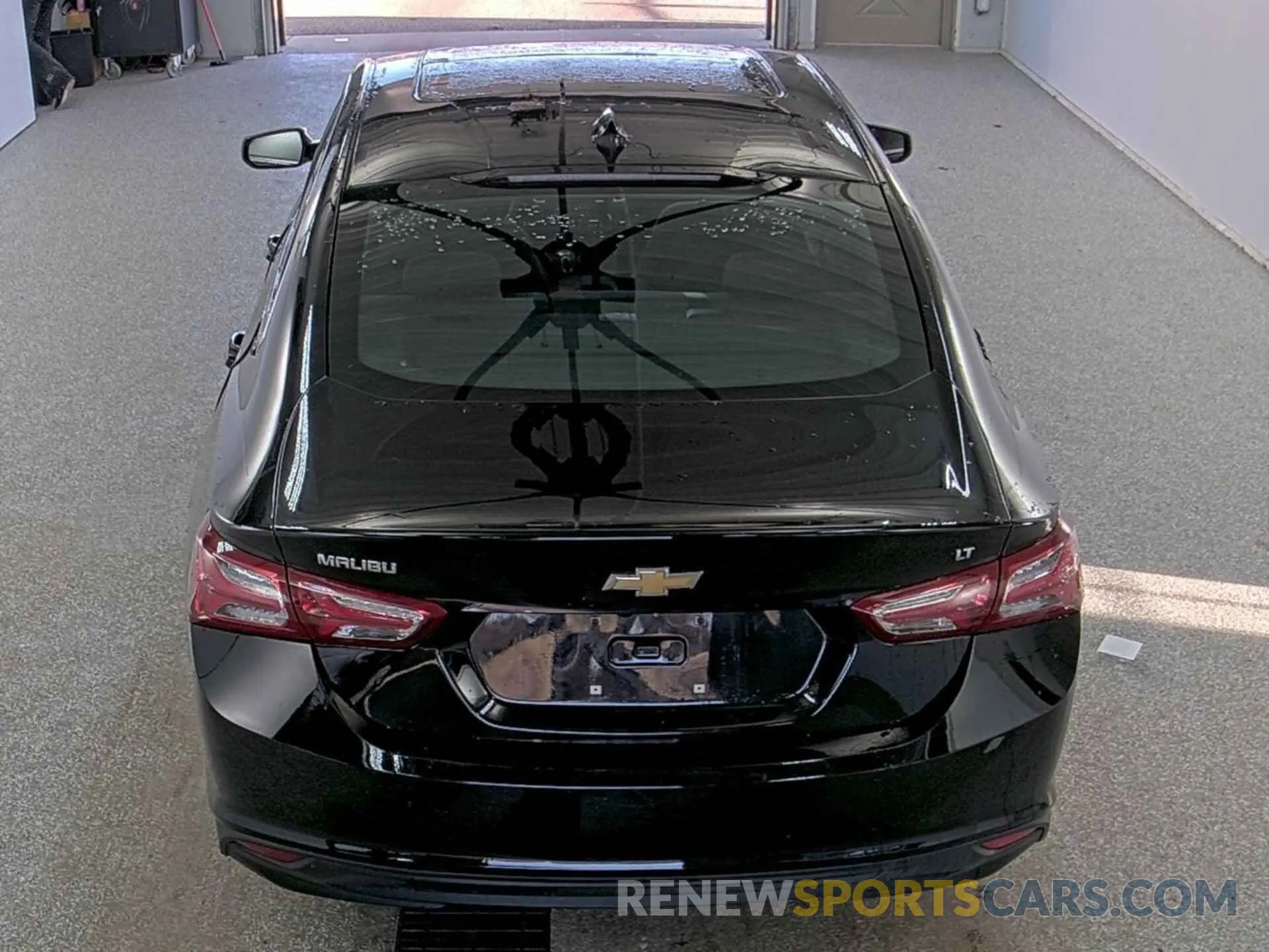 5 Photograph of a damaged car 1G1ZD5ST3MF033554 CHEVROLET MALIBU 2021